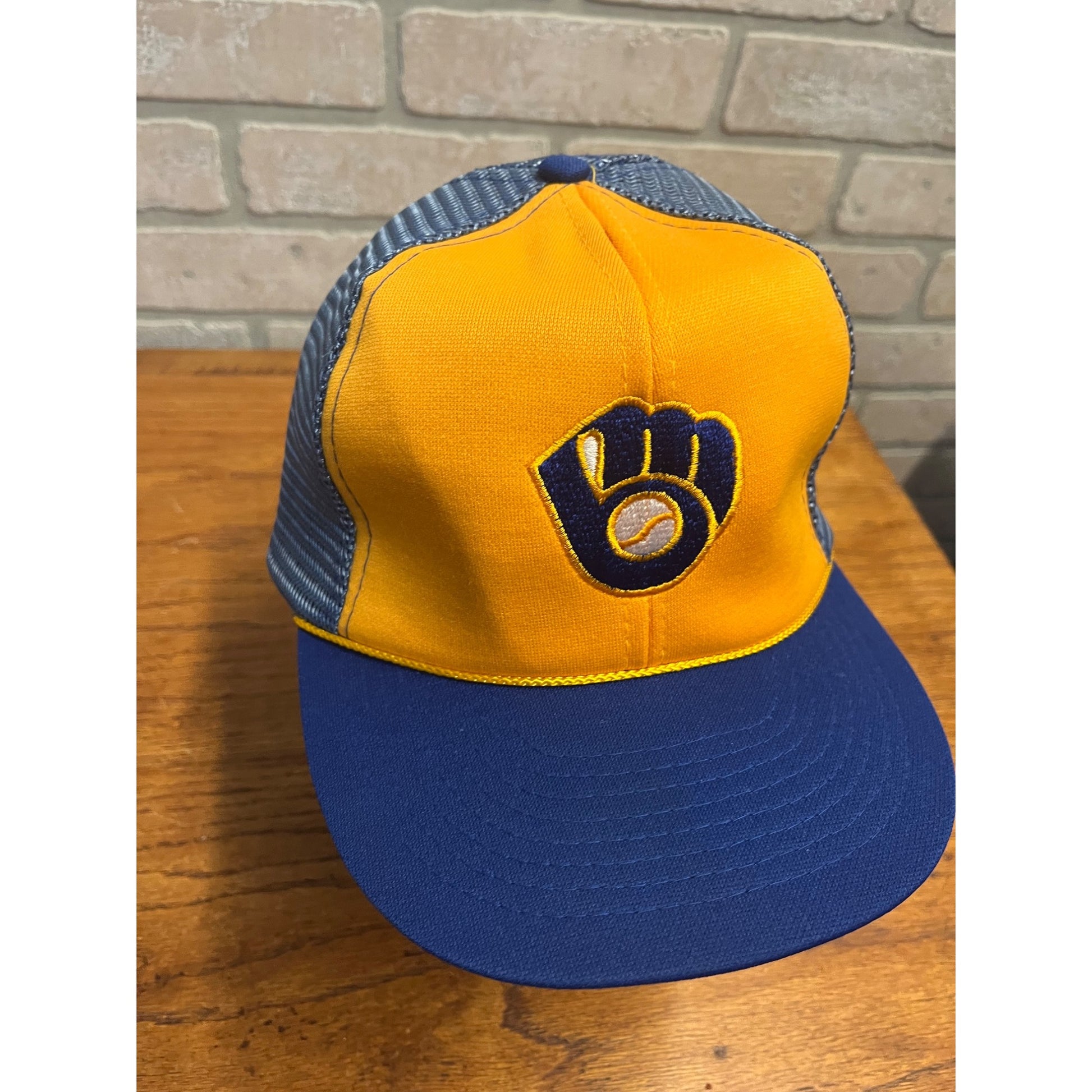 Vintage 1985 Milwaukee Brewers Baseball Snapback Hat Cap Mesh Corded MLB