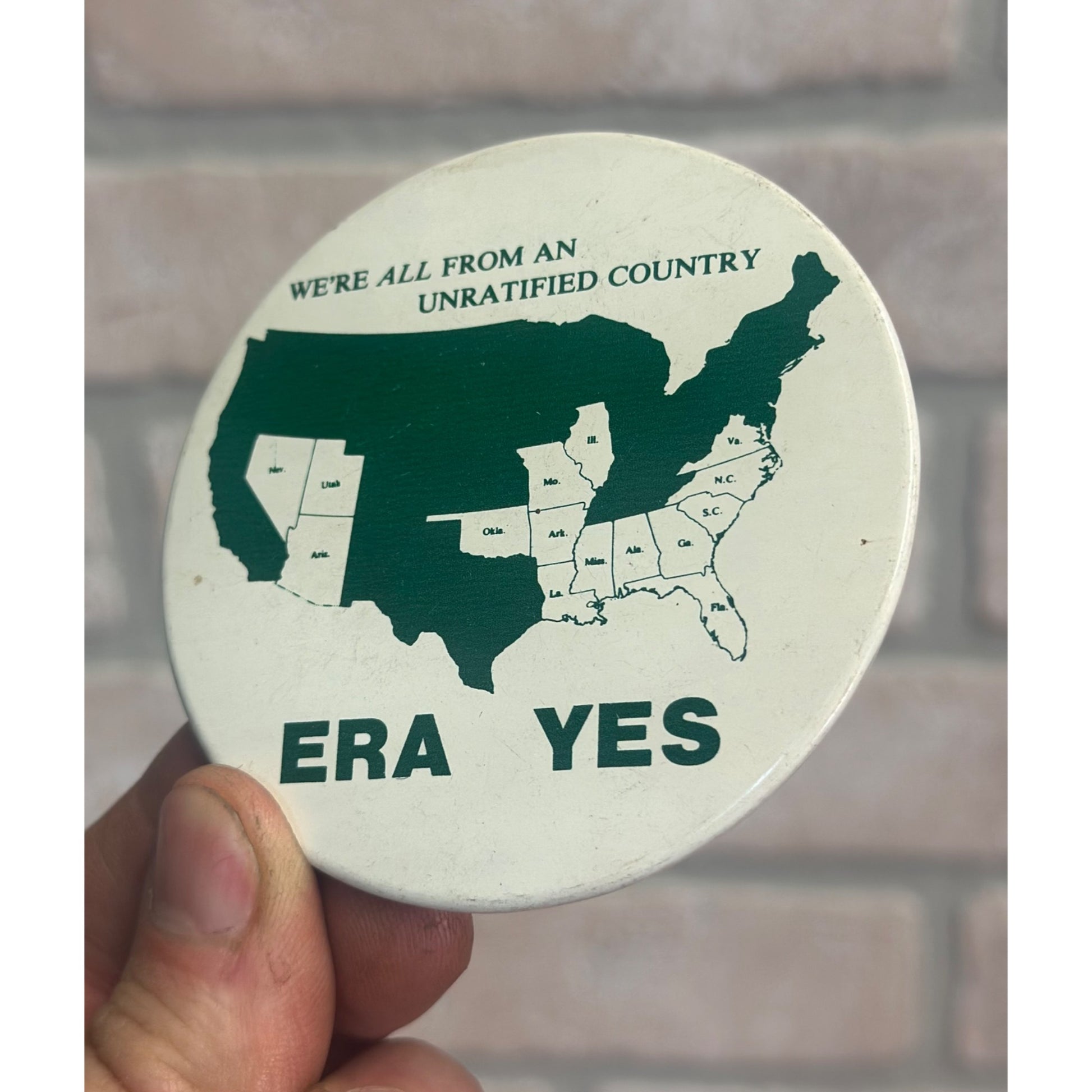 Vintage ERA Women's Equal Rights Amendment Vote Yes Pinback Button Pin