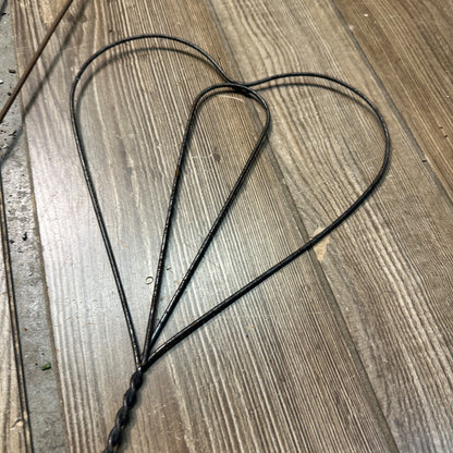 (3) Antique Primitive Wire Rug Beaters Tools Rustic Farmhouse Clothes