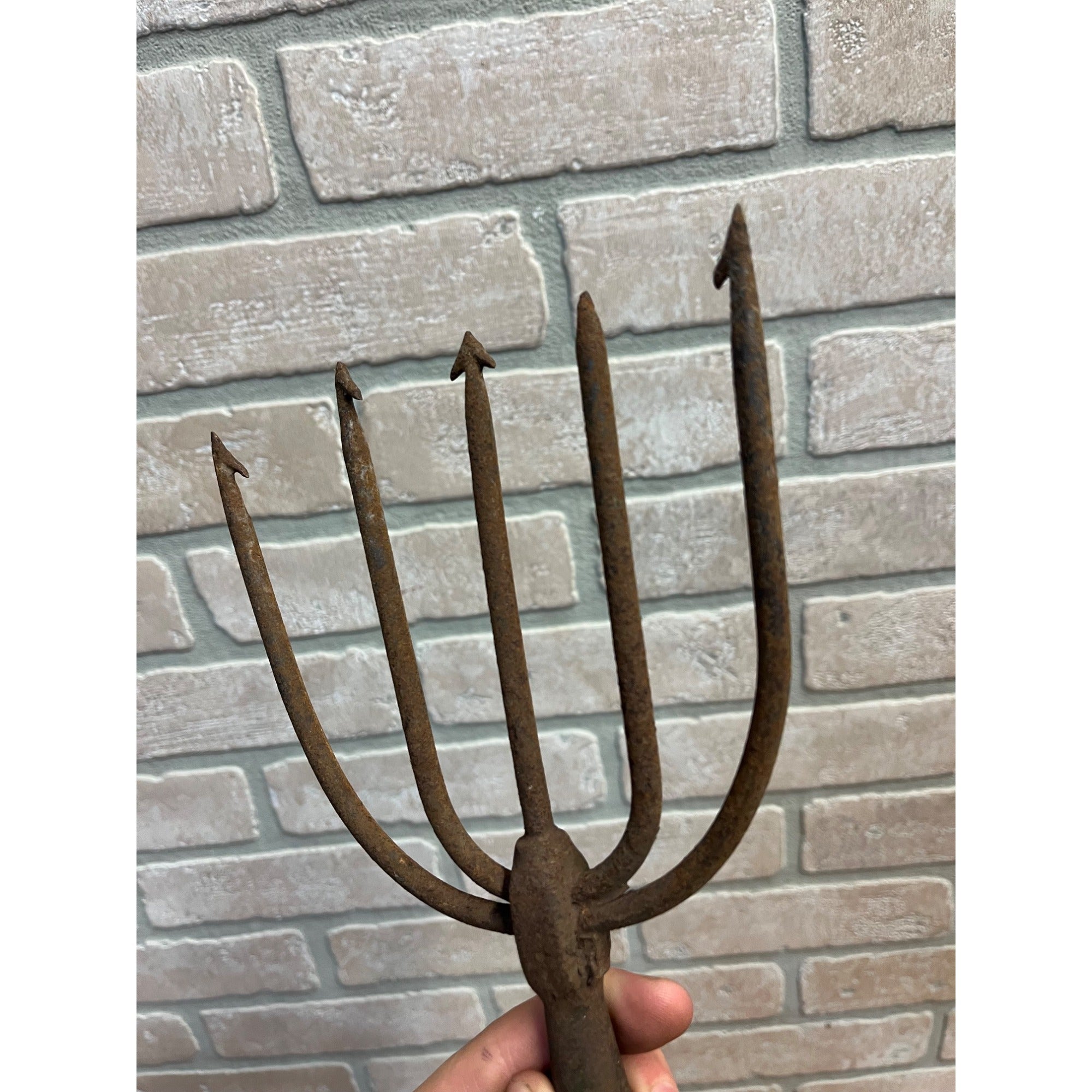 Vintage 5-tine Hunting Fishing Cast Spear Spearhead Tool