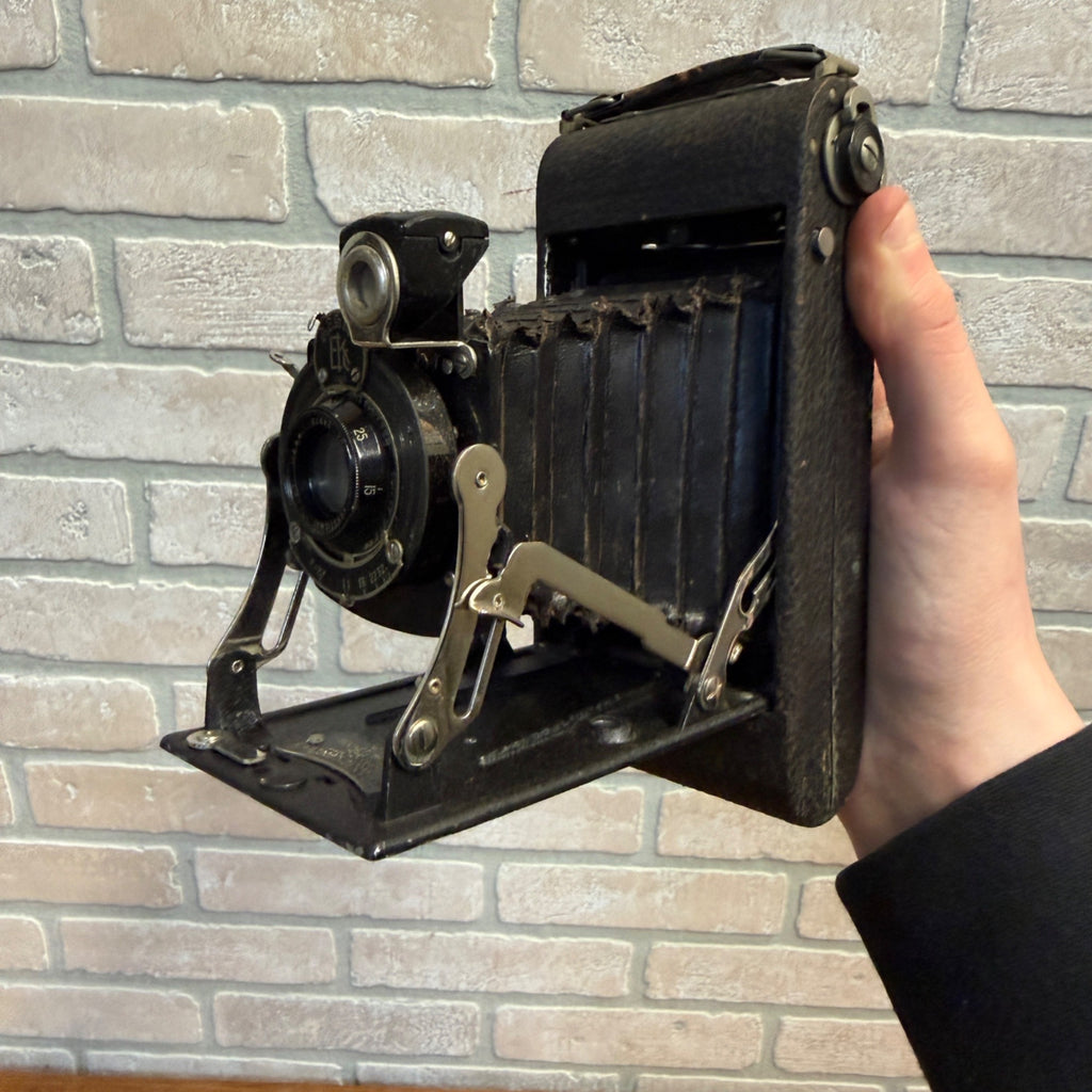 Vintage Kodak Pocket Camera, No. 1 Series II with Leather Case