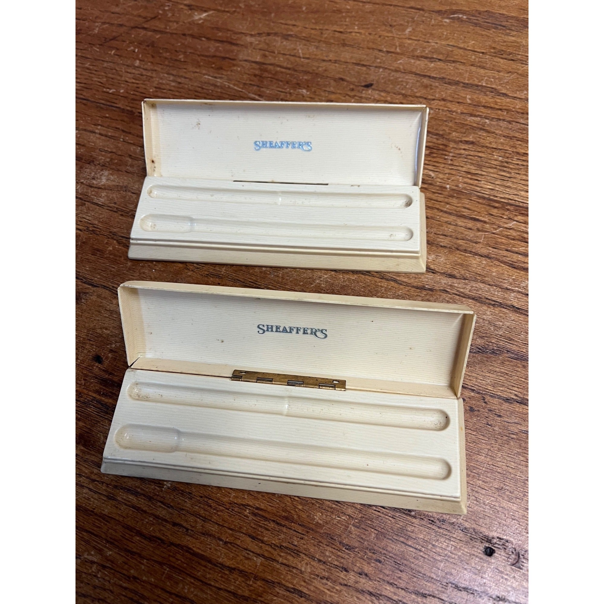 Vintage Lot (2) Sheaffer's Pen Dual Plastic Cases -- Bakelite?