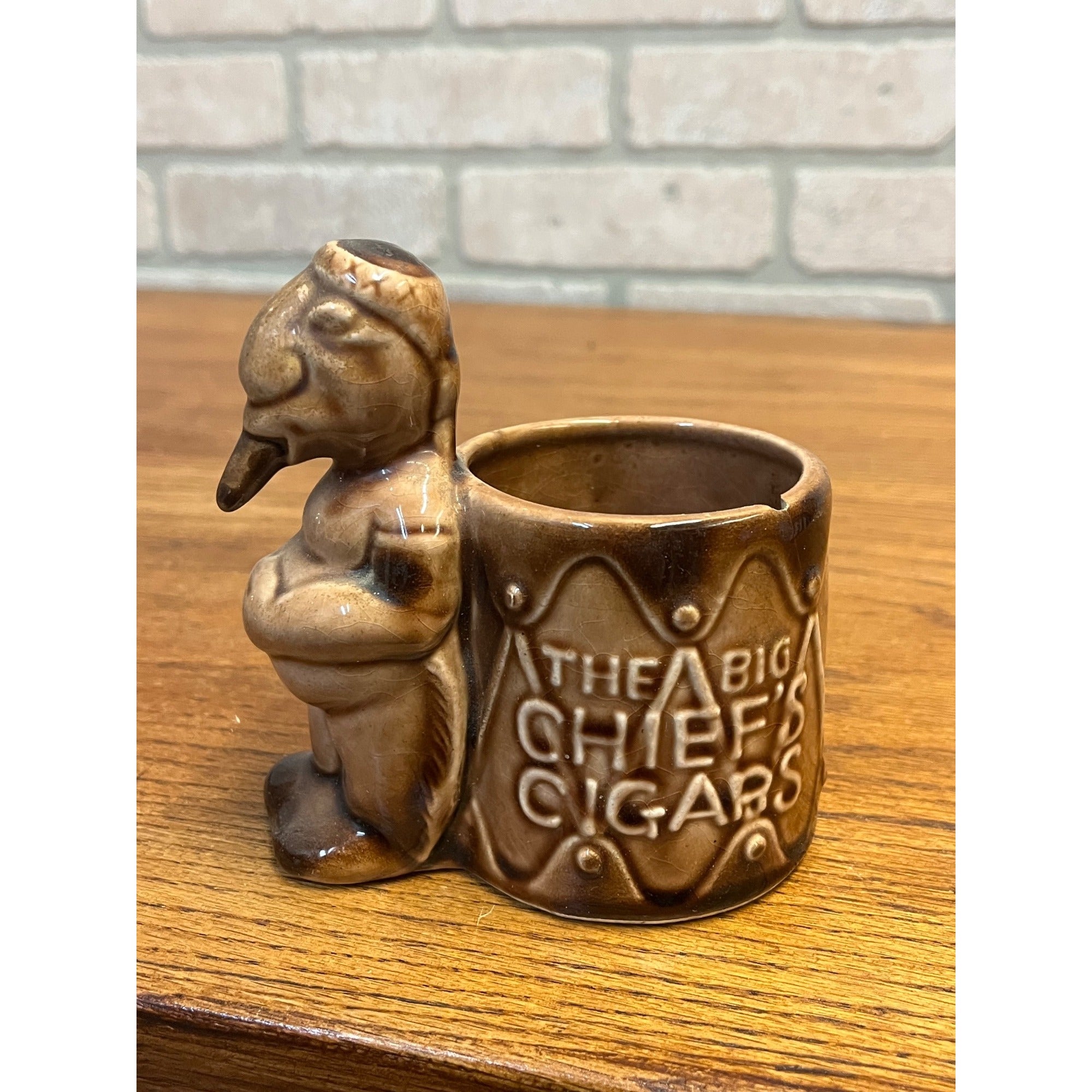 Vintage The Big Chiefs Cigars Ceramic Native American Indian & Drum Match Holder