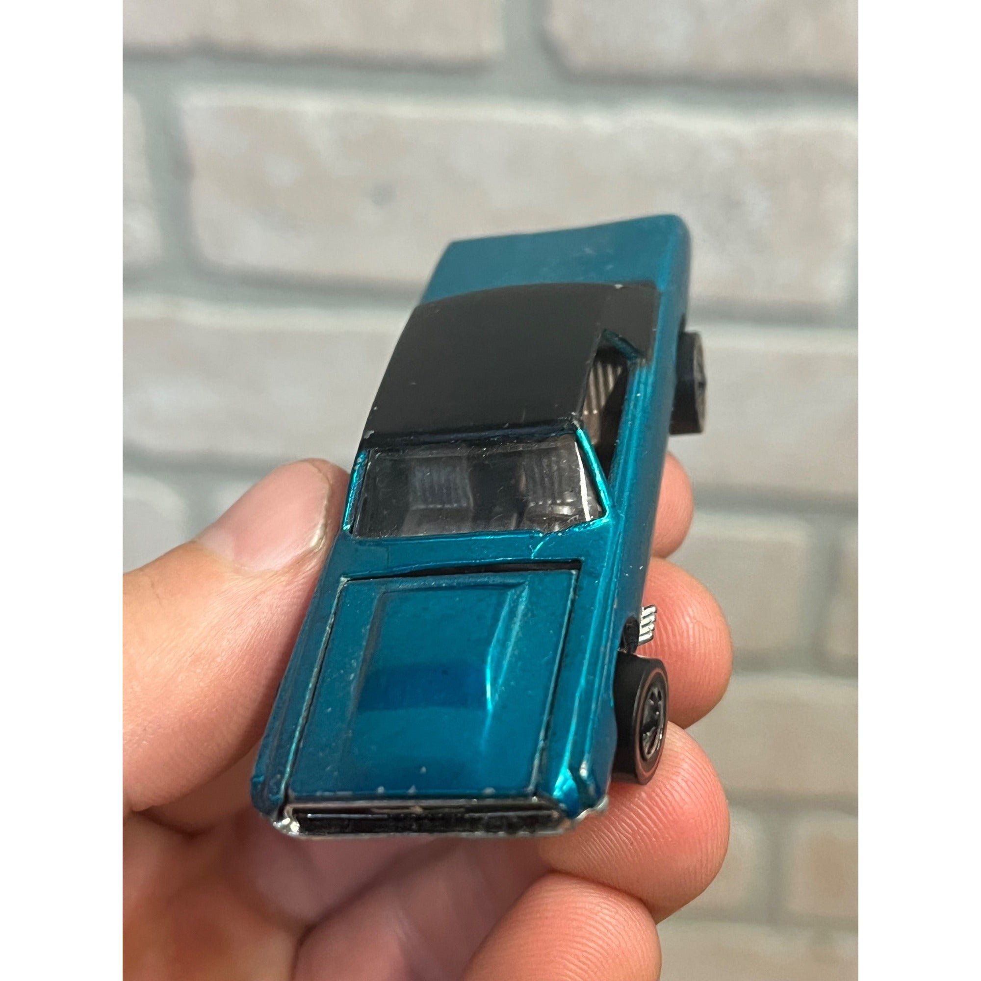 Vintage Hot Wheels Redline 1967 Custom T-Bird Thunderbird - MINTY