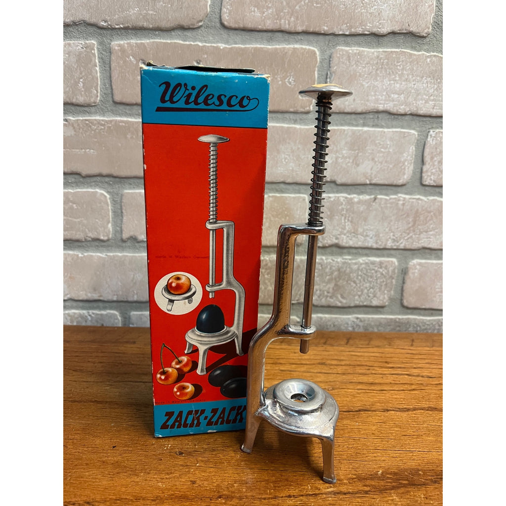 Vintage Wilesco Zack-Zack Metal Stoner Pitter Fruit Cherry Plum In Box