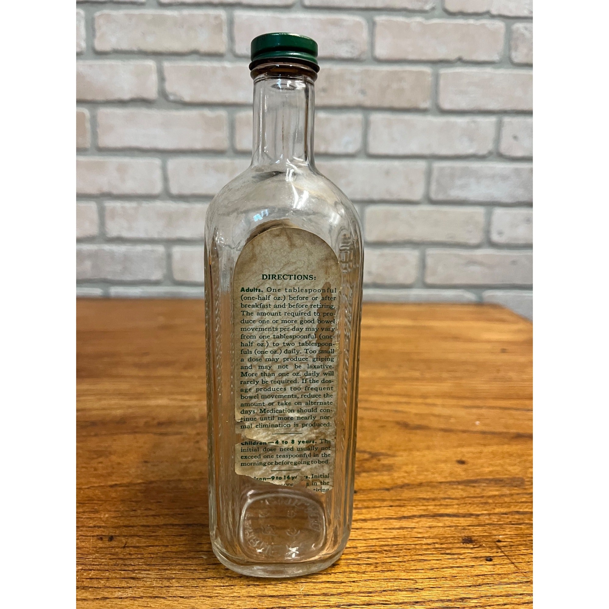 Antique Dr. Peter's Kuriko Glass Medicine Bottle Chicago w/ Label - Embossed