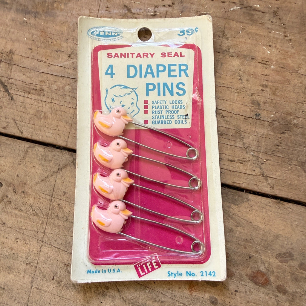 Vintage NOS Penn Duck Diaper Pins Pink Plastic Heads Sanitary Seal USA Carded