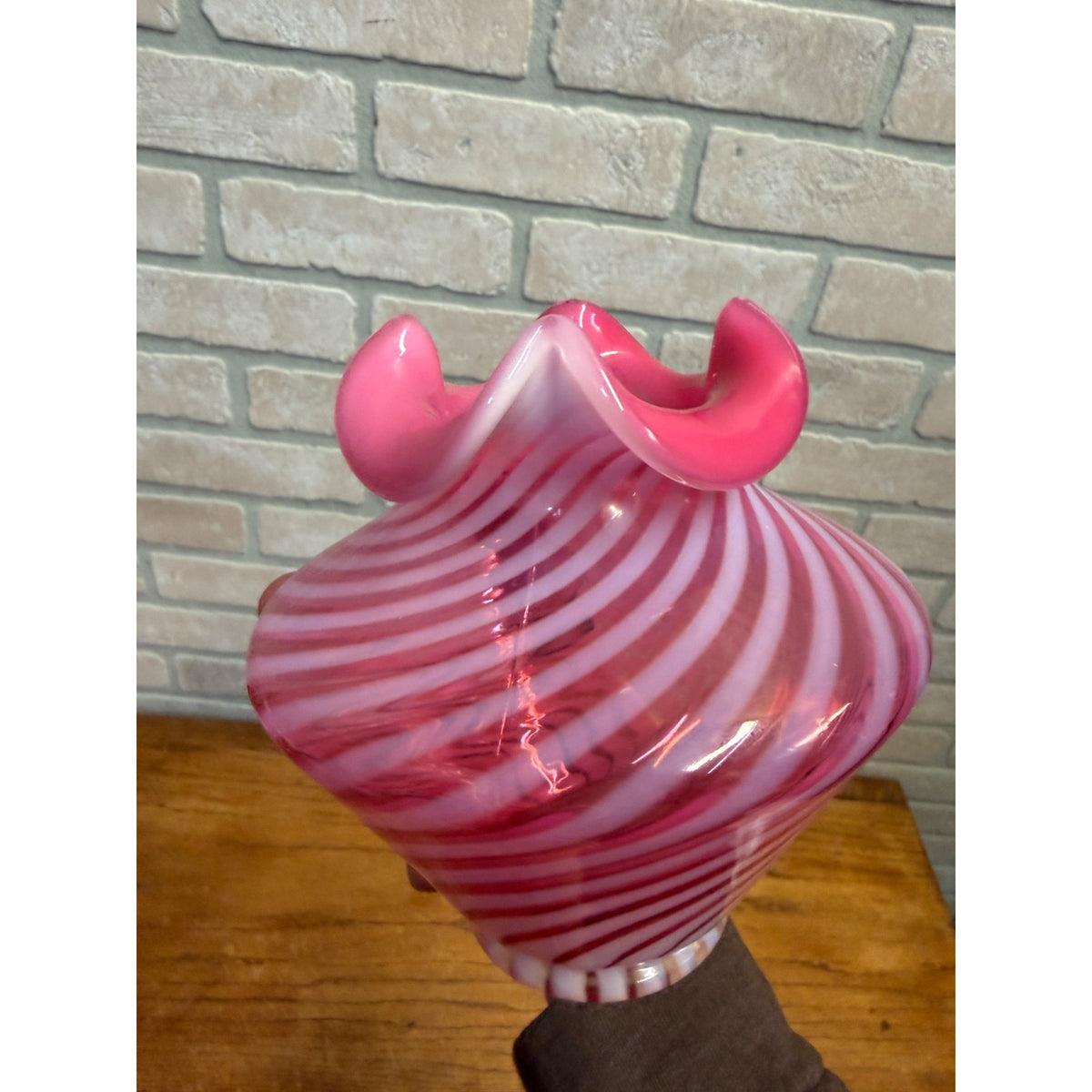 Fenton Cranberry Opalescent Glass Vase Candy Cane Swirl Pattern Ruffled Rim