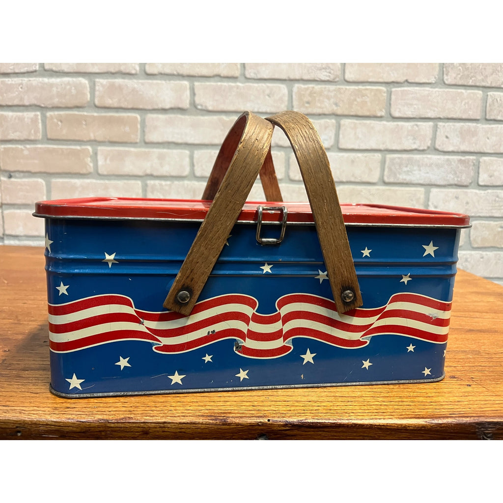Rare Vintage Golden Cookies Patriotic Red White Blue Picnic Tin Watertown MA