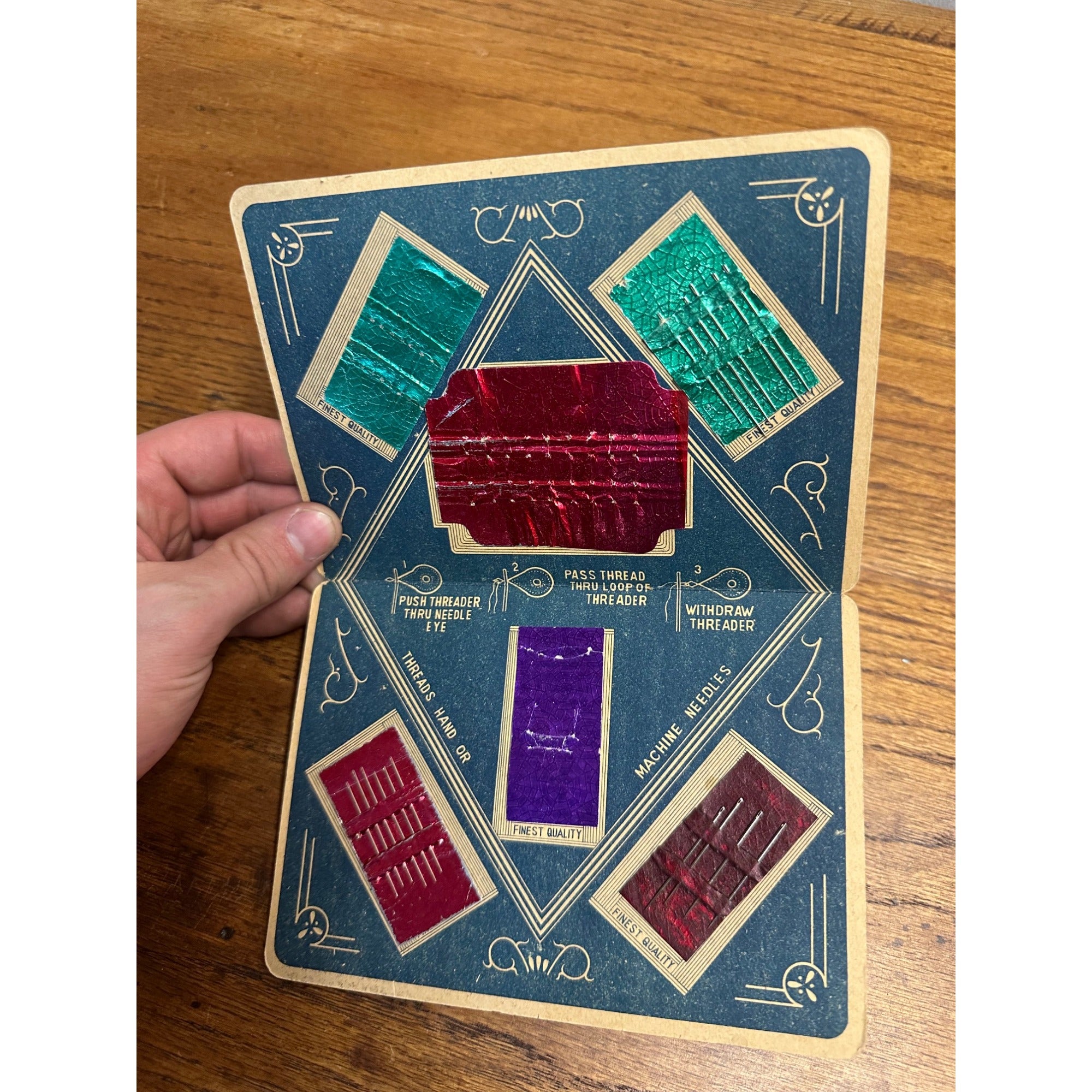 Vintage Chicago 1933 World's Fair A Century of Progress Sewing Needle Book