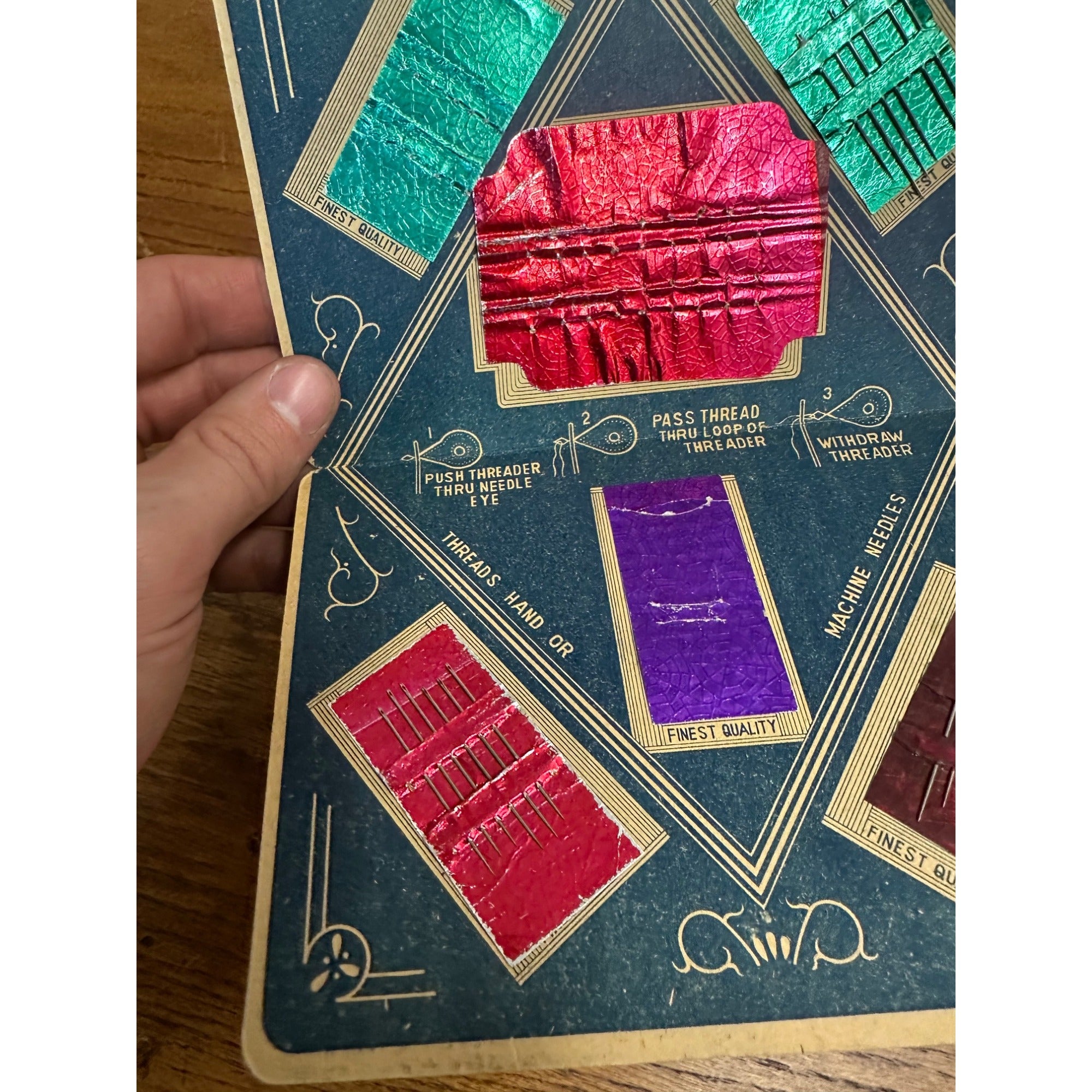 Vintage Chicago 1933 World's Fair A Century of Progress Sewing Needle Book