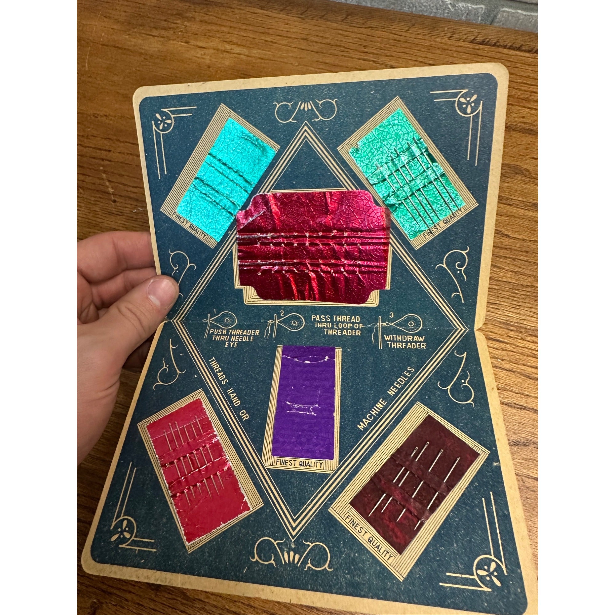 Vintage Chicago 1933 World's Fair A Century of Progress Sewing Needle Book