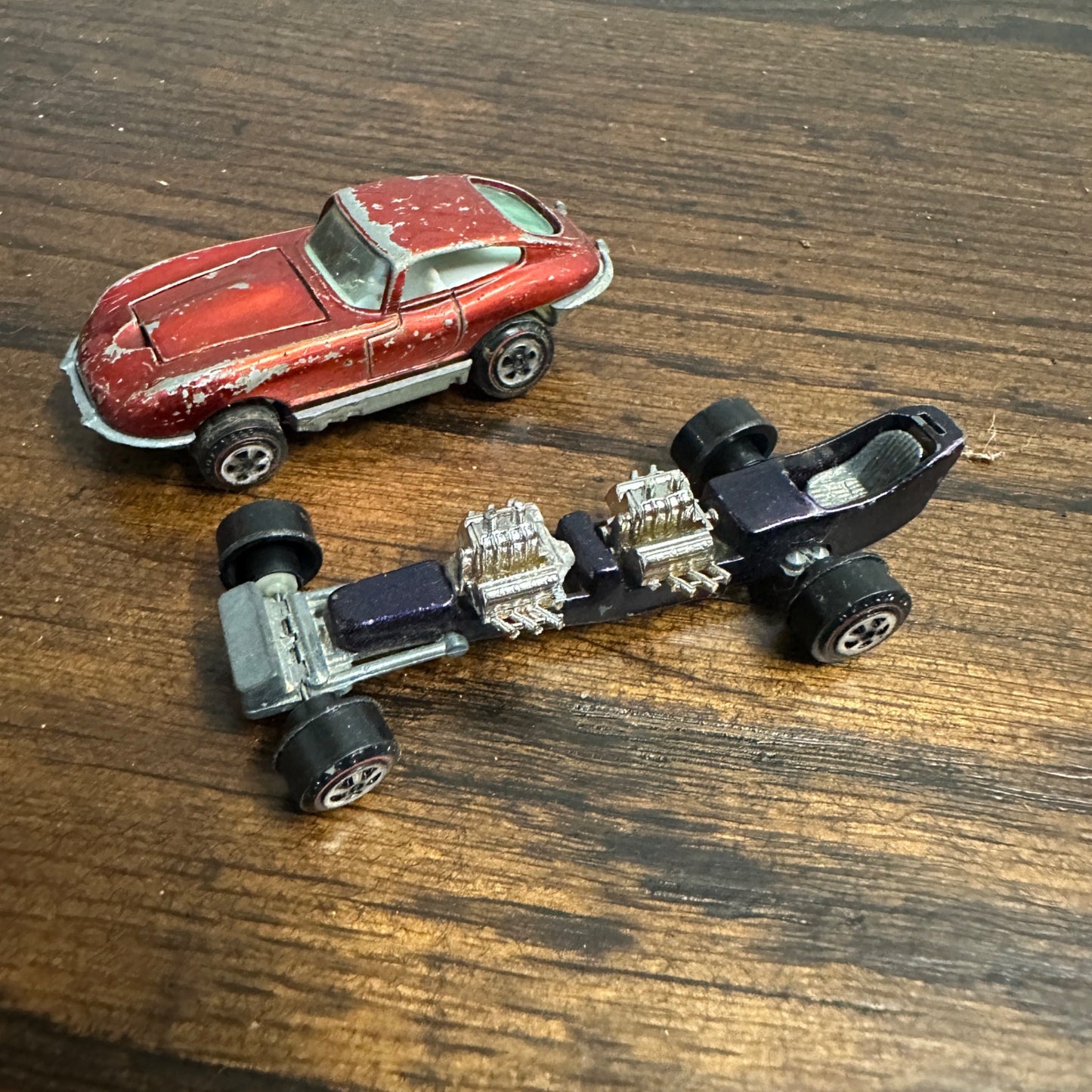 Vintage Johnny Lightning Redline Cars: Red Custome XKE + Dark Purple Dragster