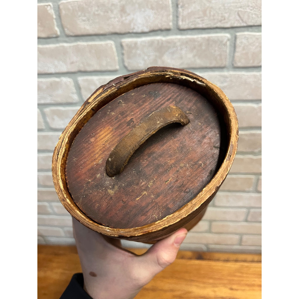 Primitive 19th c. Swedish Birch Bark Wooden Food Storage Box Container Lidded