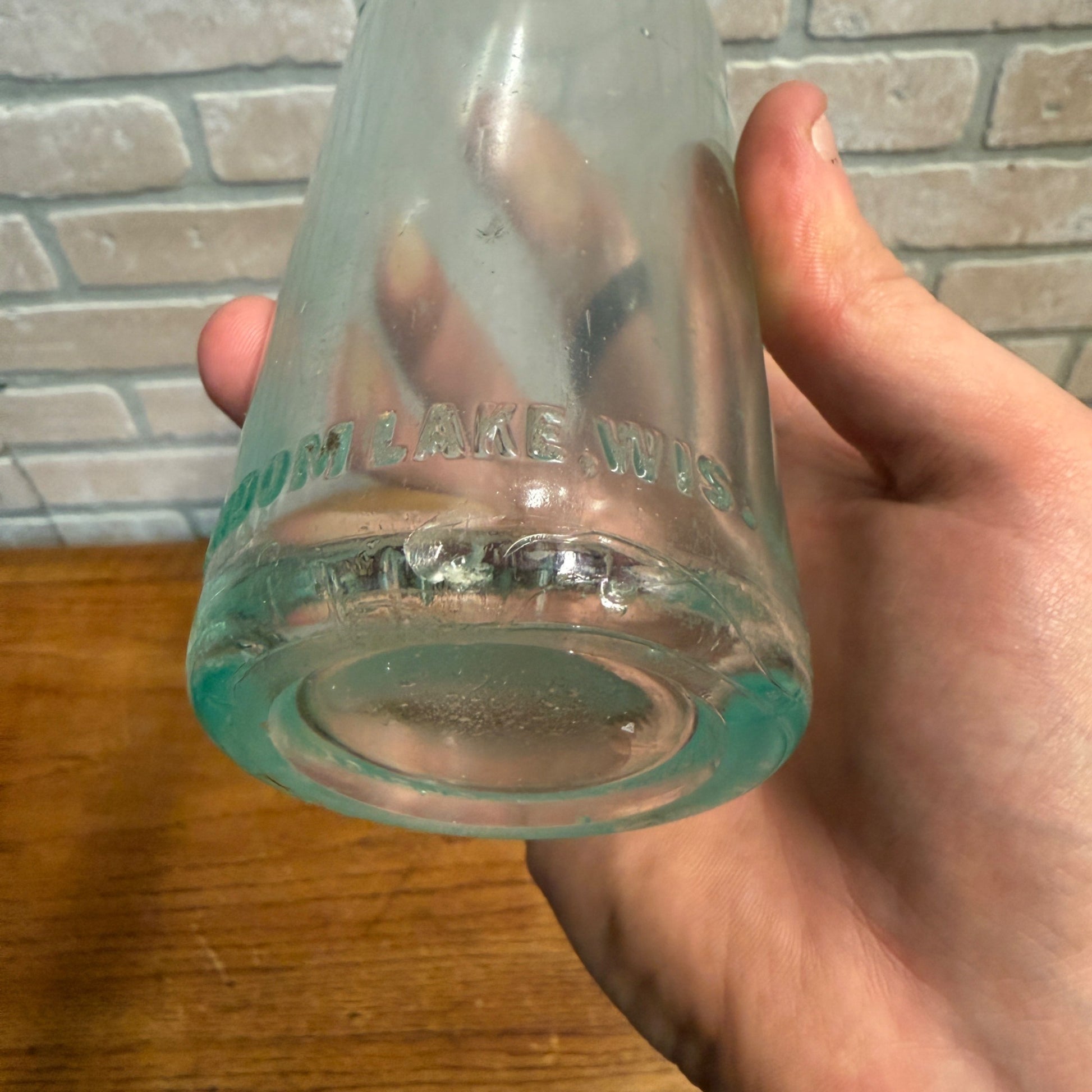 Vintage Jung Beverage Co - Random Lake Wis Prohibition Soda Bottle 7-1/2oz Beer