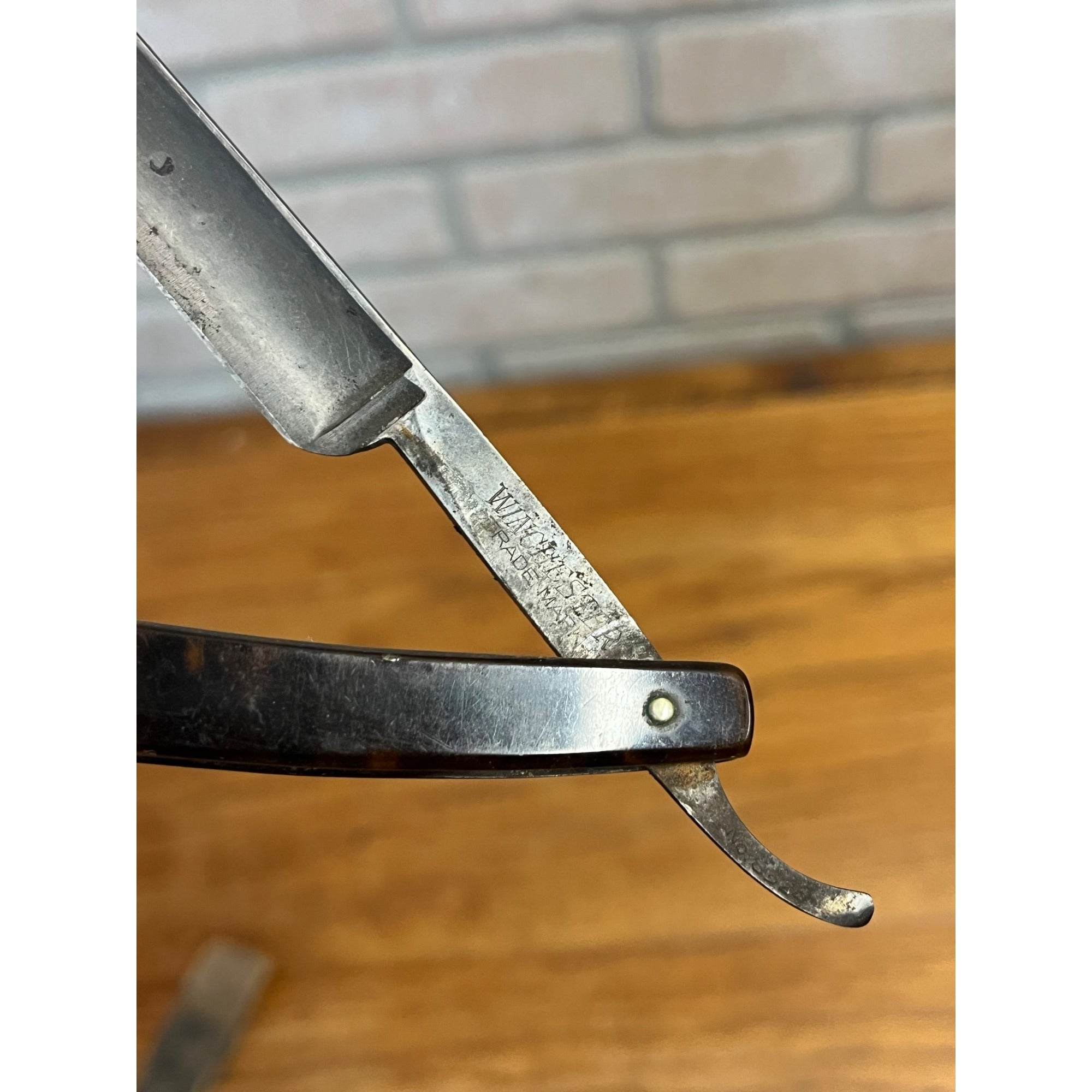 Antique Winchester Straight Razor Multicolor Guard/ Handle