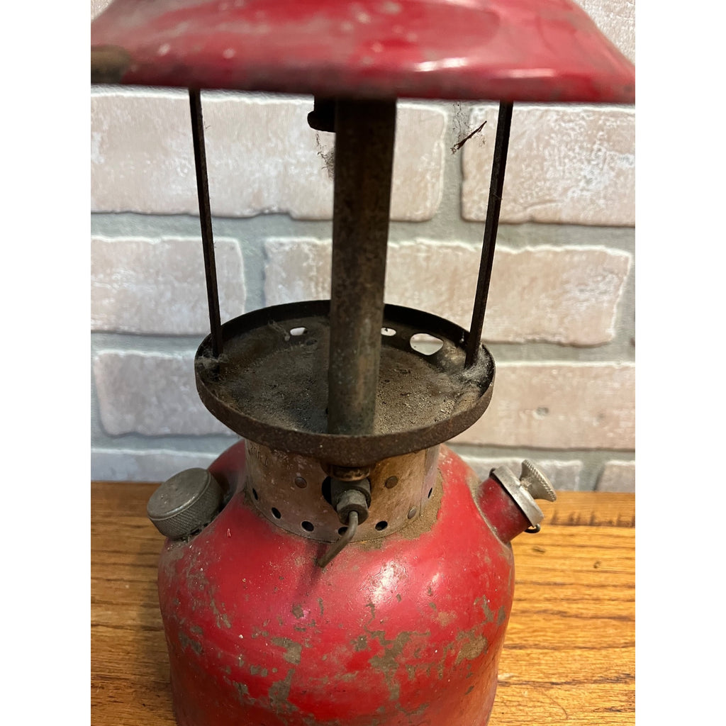 Coleman Red Lantern Camp Lantern Vintage Parts or Repair 200A