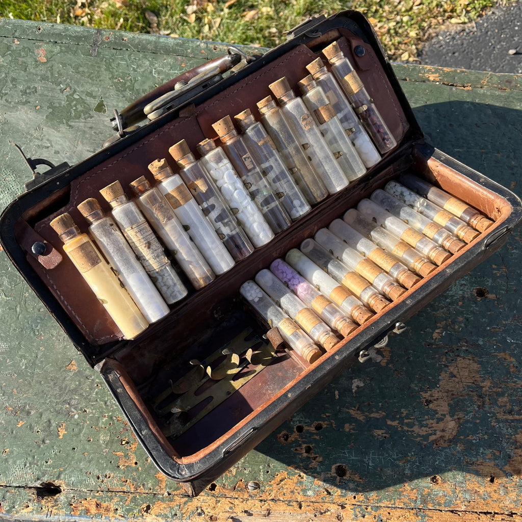 Antique Traveling Veterarian Doctor Leather Apothecary Bag  w/ Glass Bottles