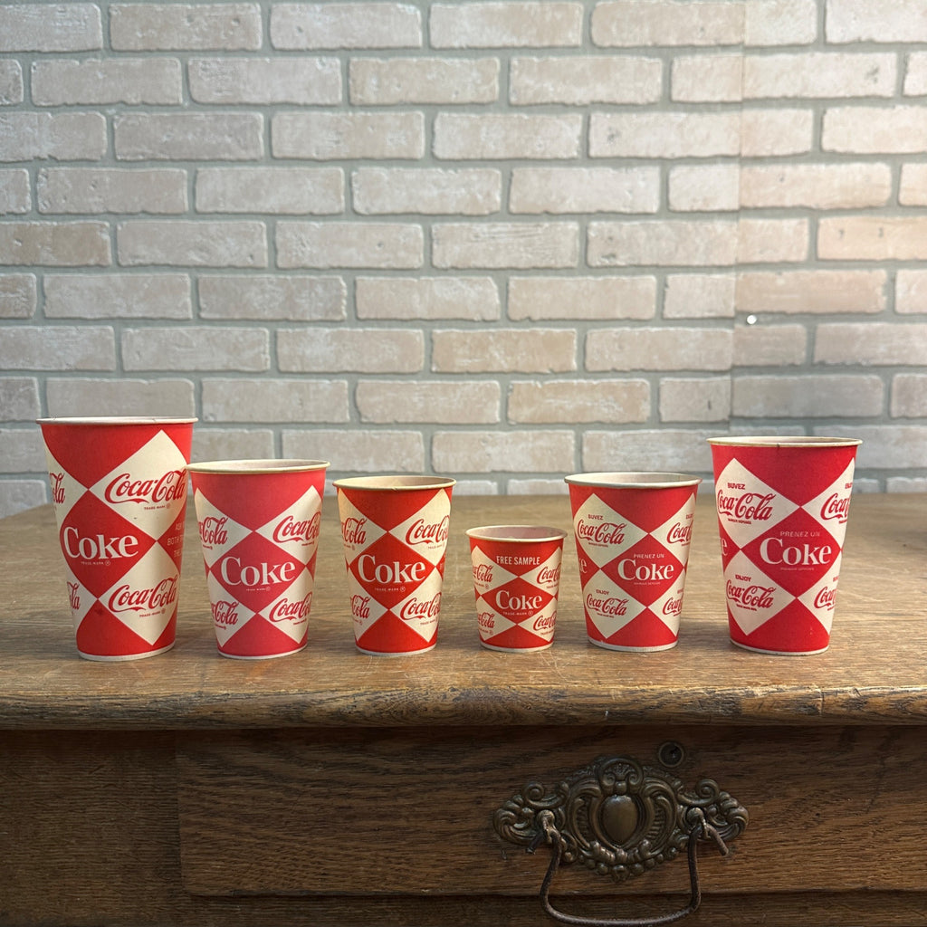10oz Coca Cola Canadian Coke Diamond Design Paper Wax Cup Soda Promo Advertising