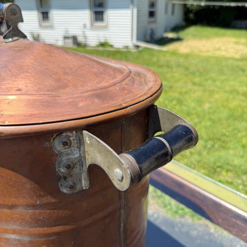 Antique Copper Kettle Boiler Wash Tub w/ Copper Lid Beautiful