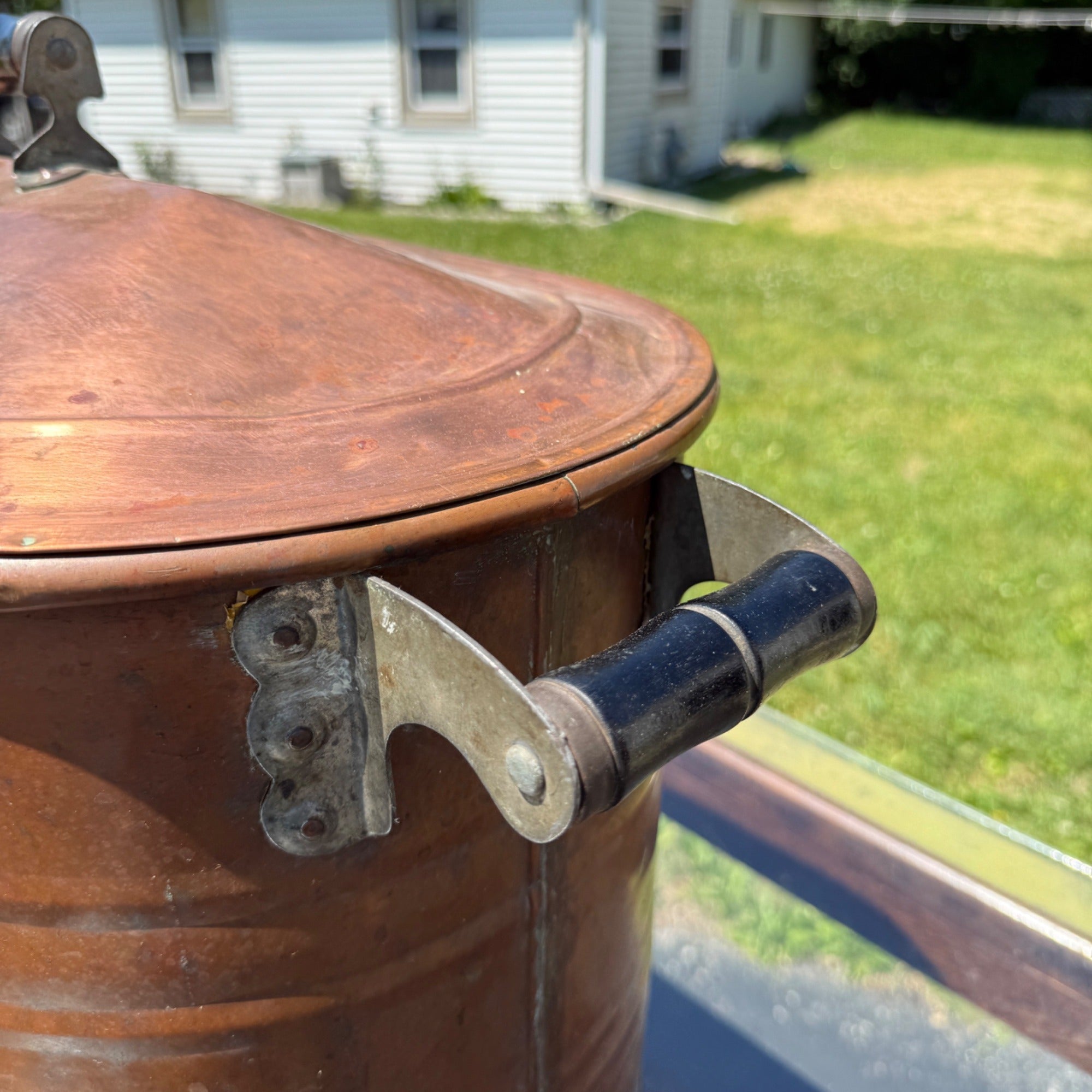 Antique Copper Kettle Boiler Wash Tub w/ Copper Lid Beautiful