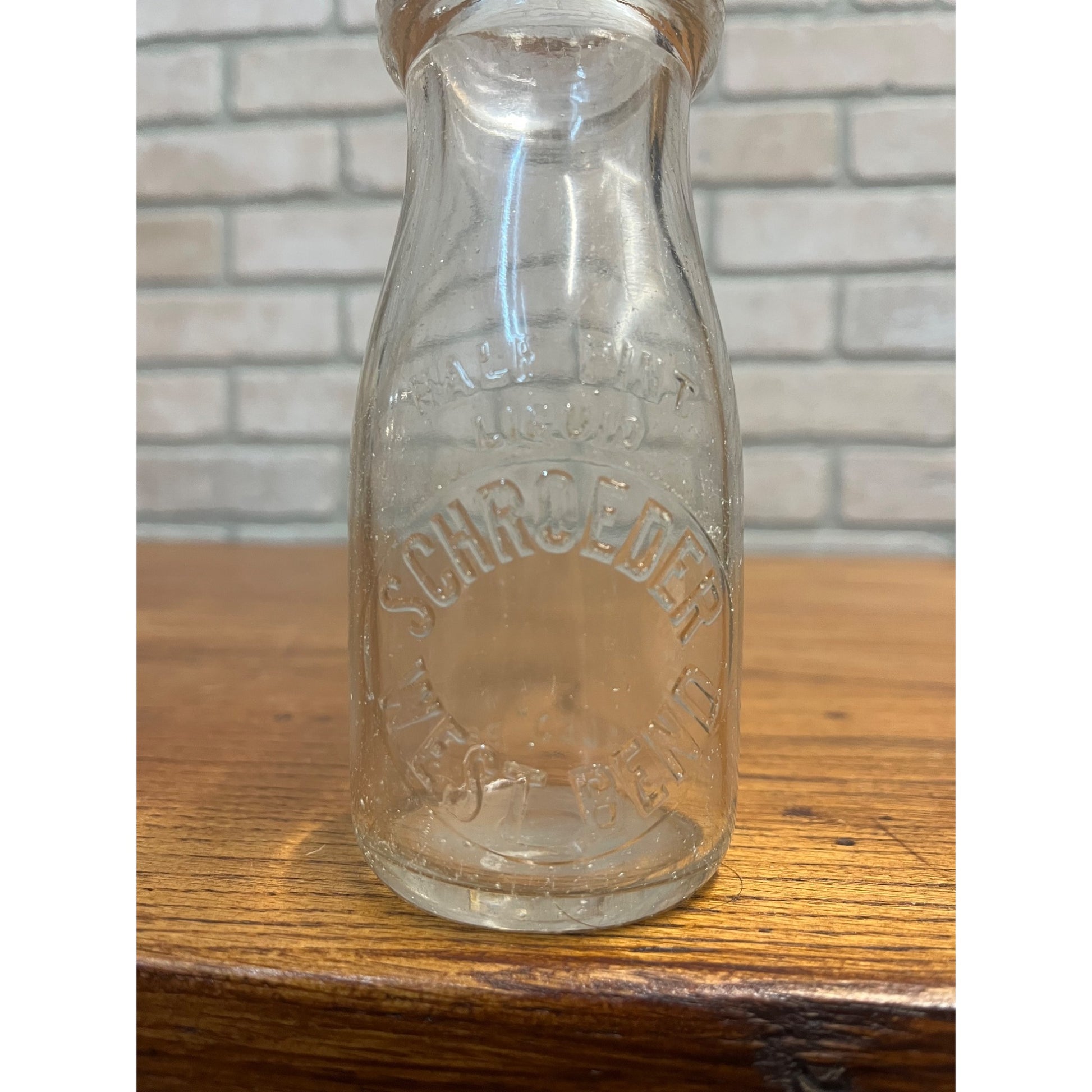 Vintage Schroeder Dairy West Bend Wis Half Pint Bottle WI Wisconsin