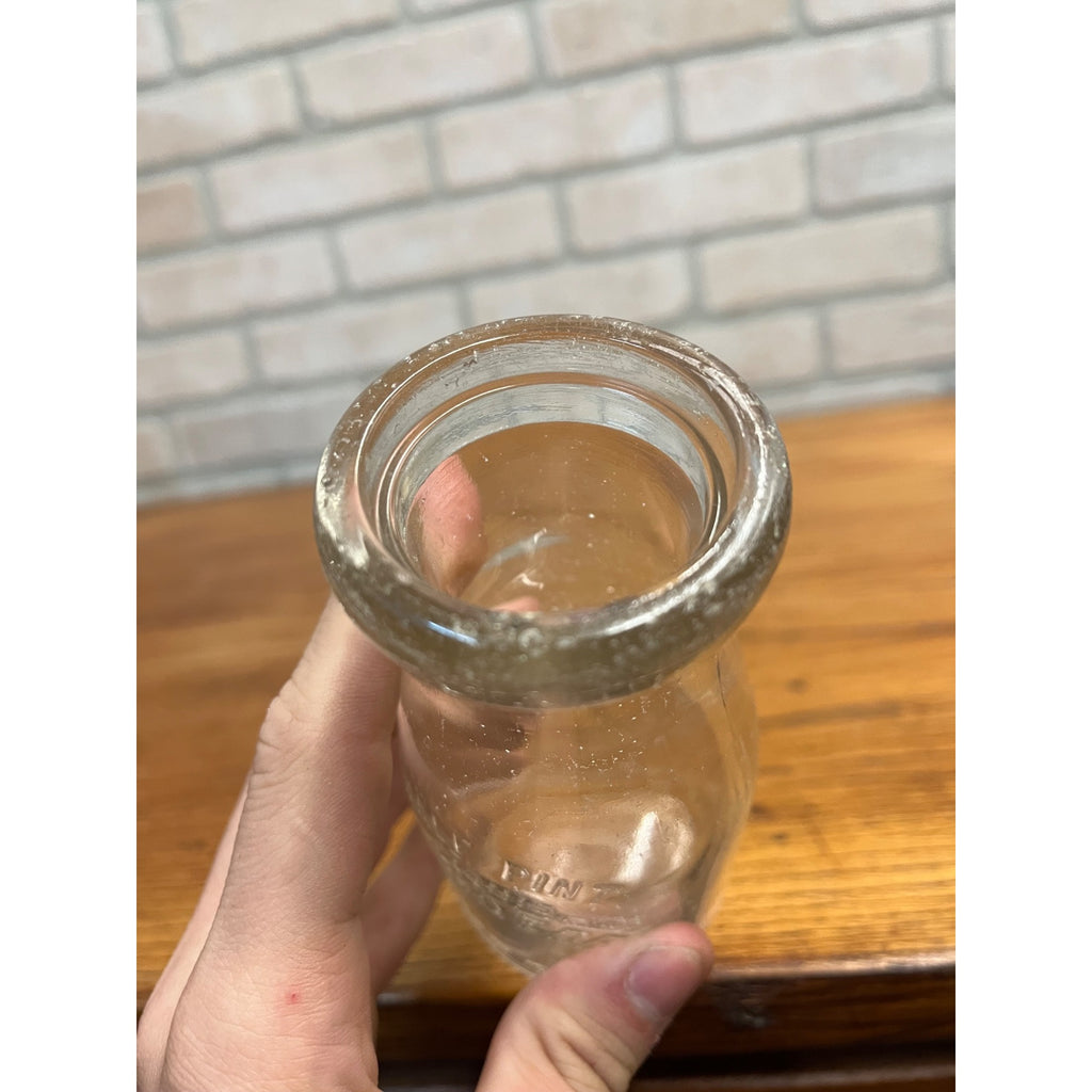 Vintage Schroeder Dairy West Bend Wis Half Pint Bottle WI Wisconsin