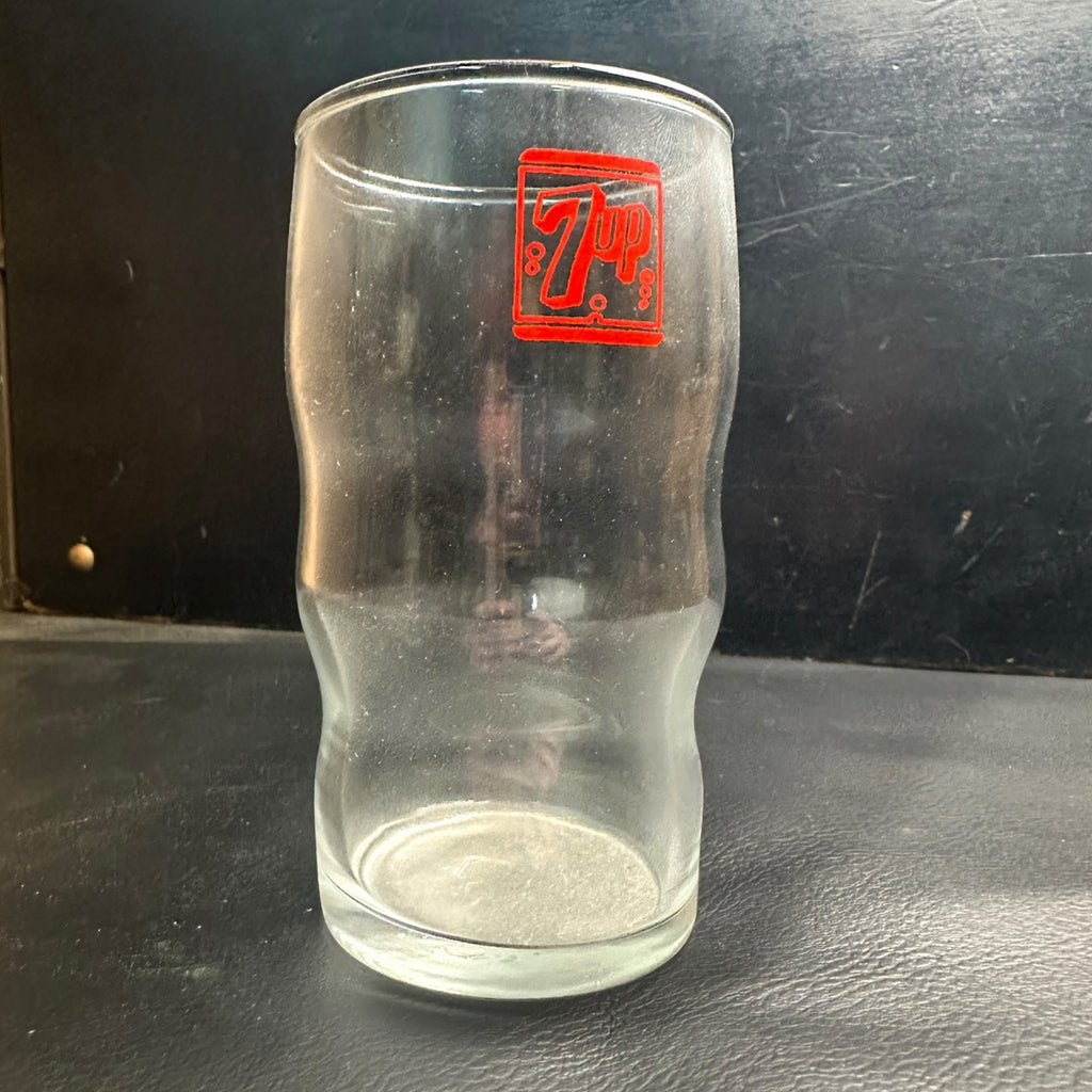 Vintage 7up  Soda Fountain Glass Cup Red Curve Bodied ACL Seven Up