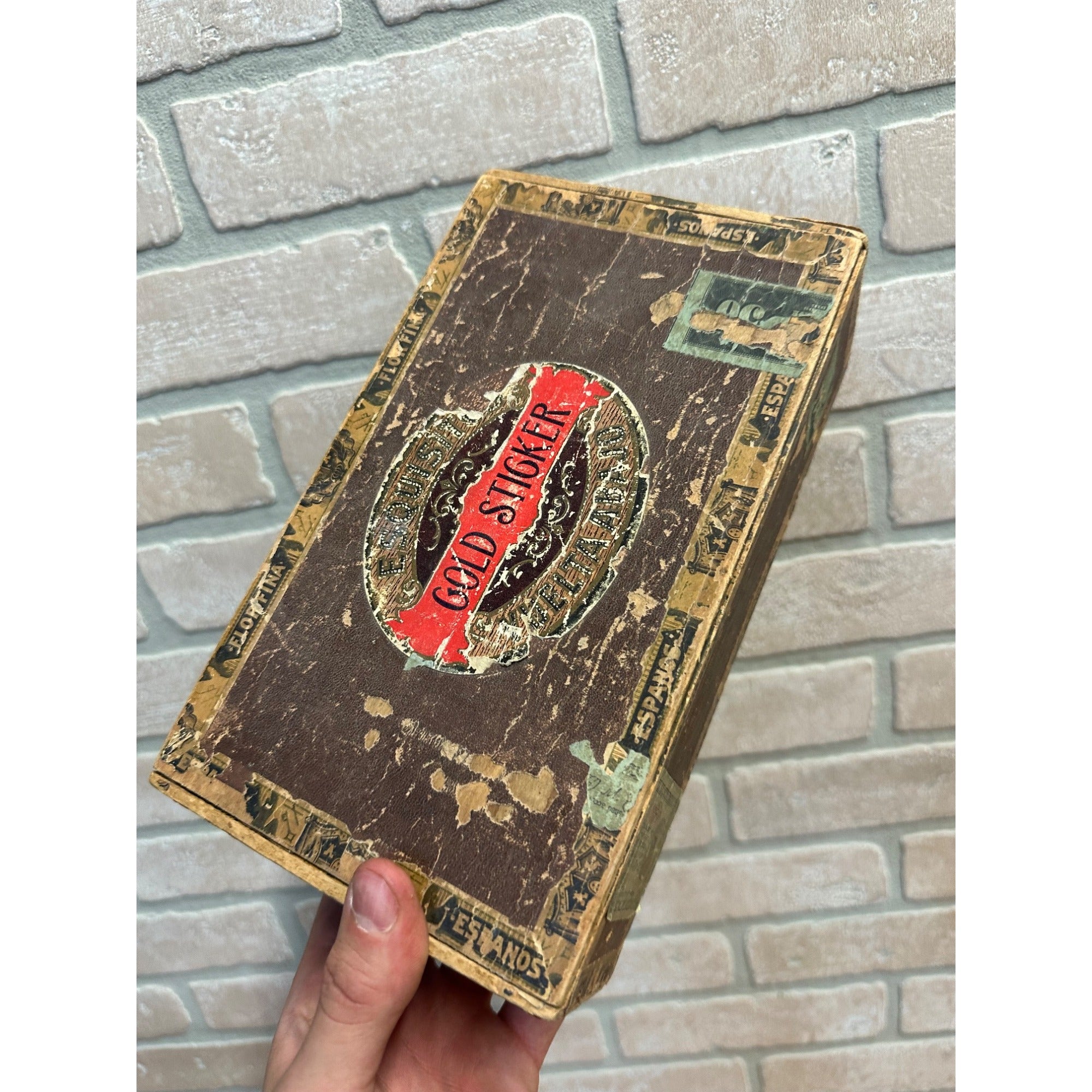 Vintage 1920s Gold Sticker Cigars Plymouth Wisconsin Cigar Co. Wood Box