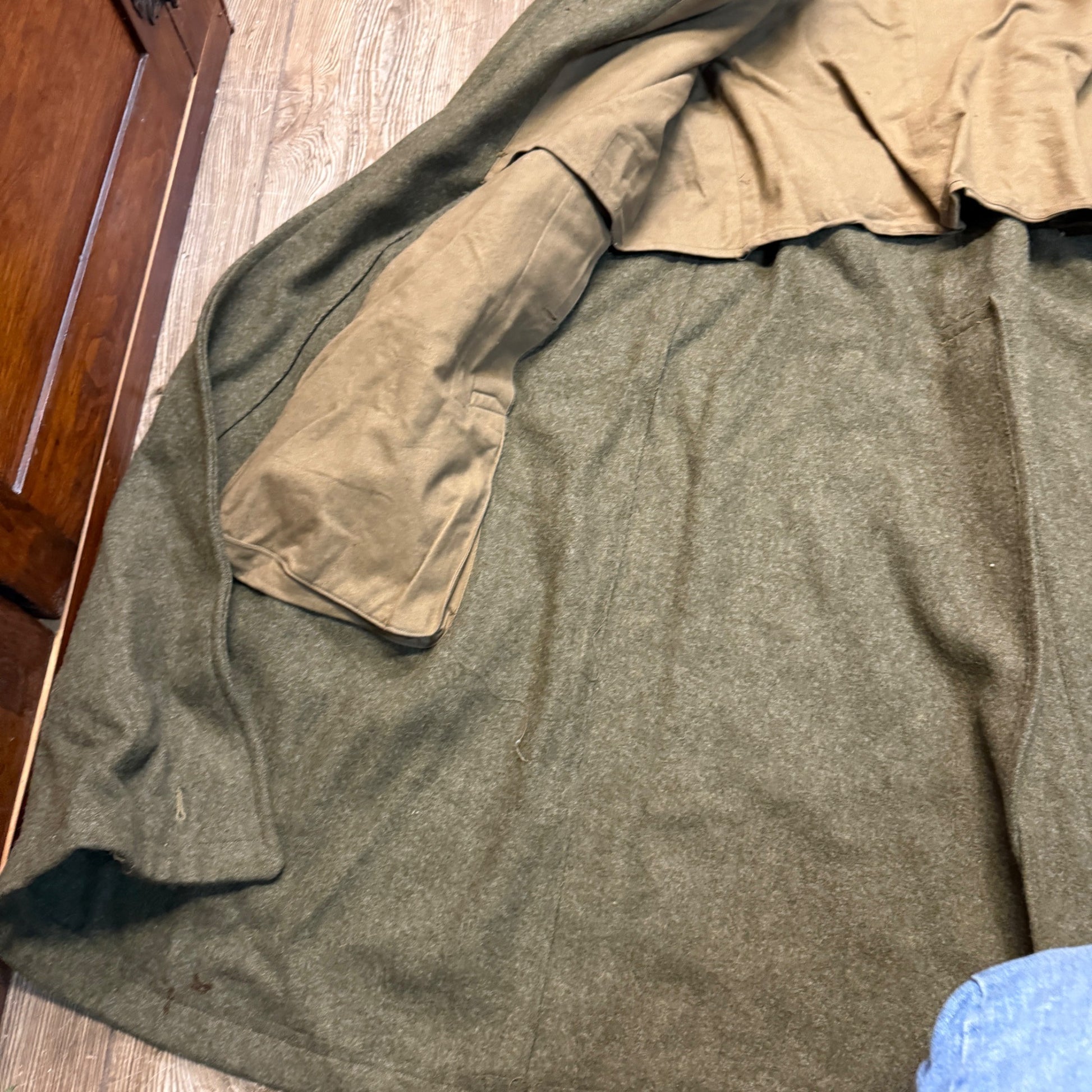 Vintage WW2 WWII Overcoat Uniform Trench Coat Jacket US  Military