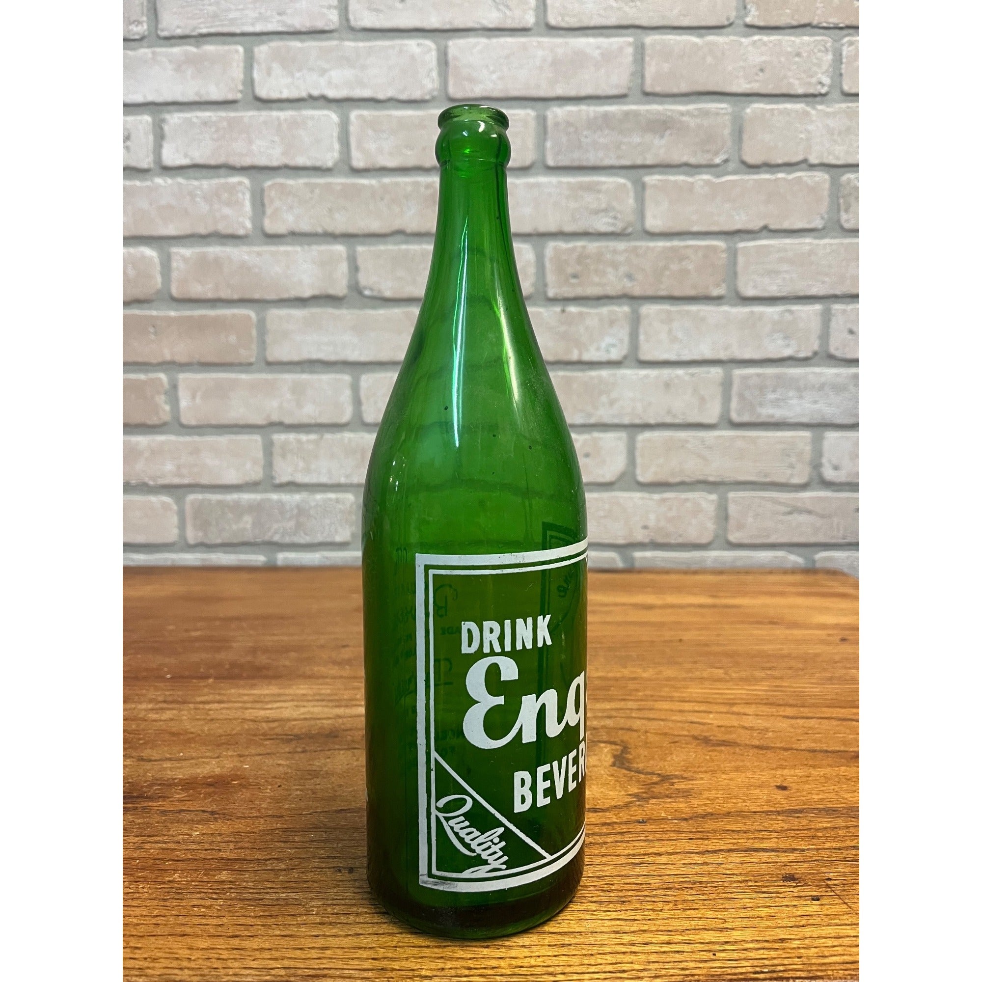 Vintage 1950s Engel Beverages ACL Green Glass Soda Bottle Fond du Lac WI Quart