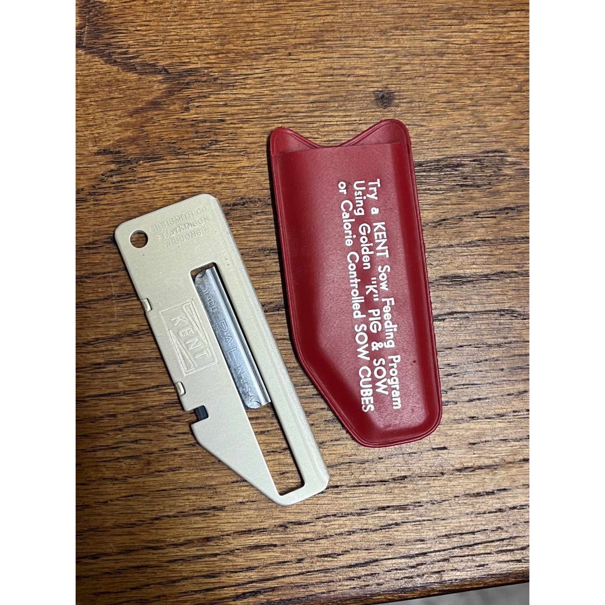 Vintage Kent Pig & Sow Feed Box Cutter Knife w/ Case Fort Atkinson, Wisconsin