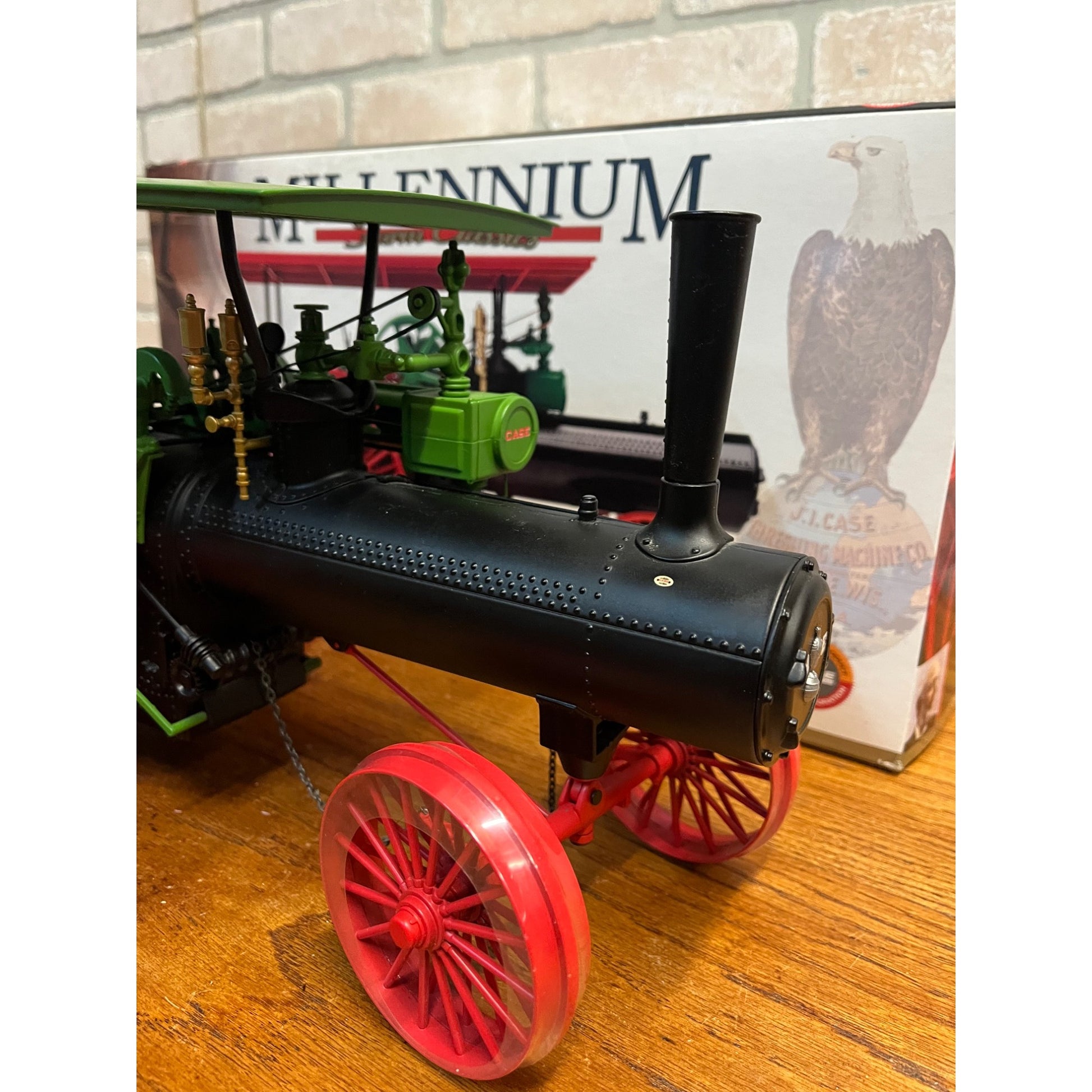 Ertl Millenium Case Steam Traction Engine Tractor Farm Classsics 1/16
