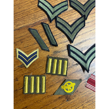 Original WWII US Army Corporal Rank Badges Lot Ruptured Duck Overseas Service Bars ++