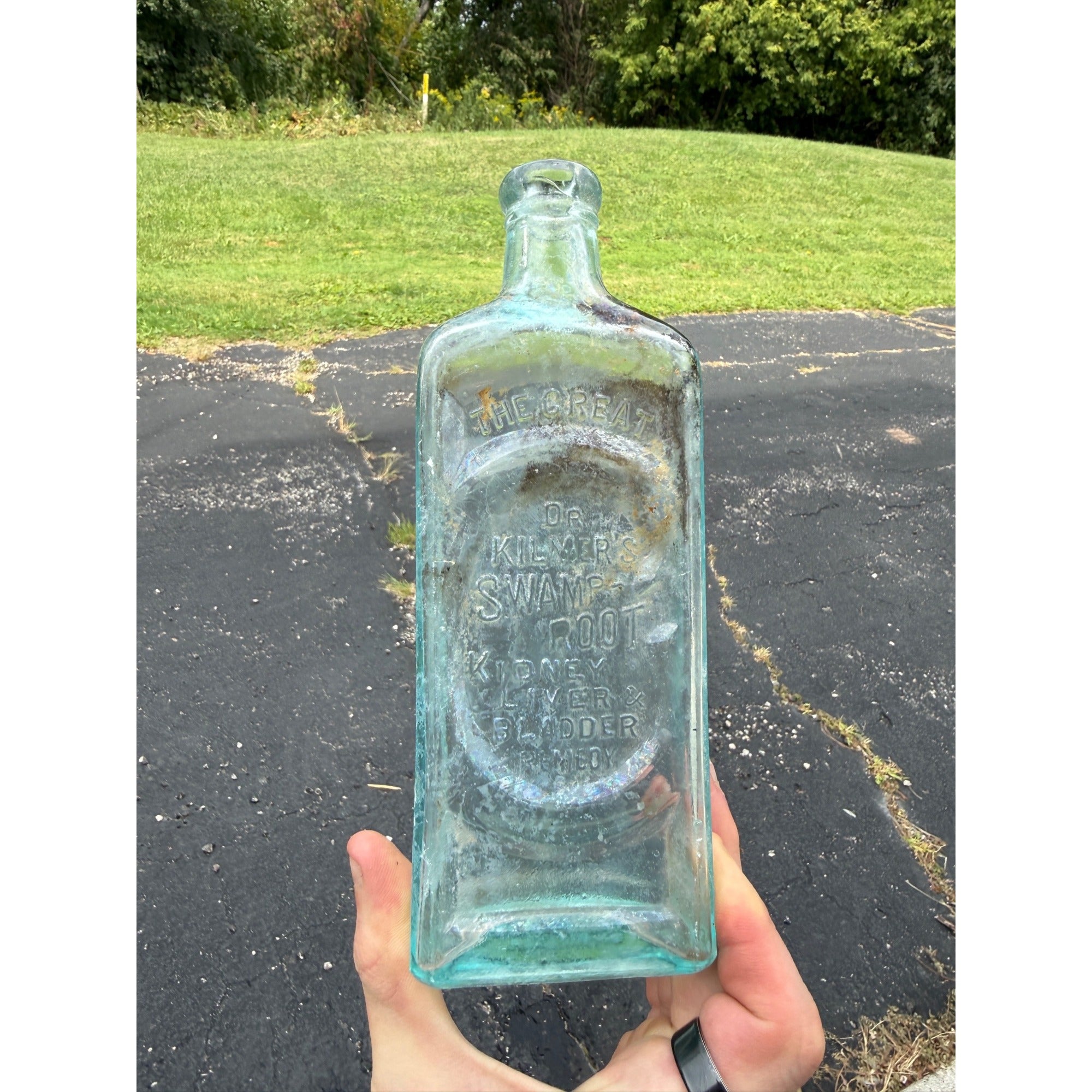 Vintage  Dr. kilmers Swamp root kindney Liver Remedy  Bottle No Embossing 8"