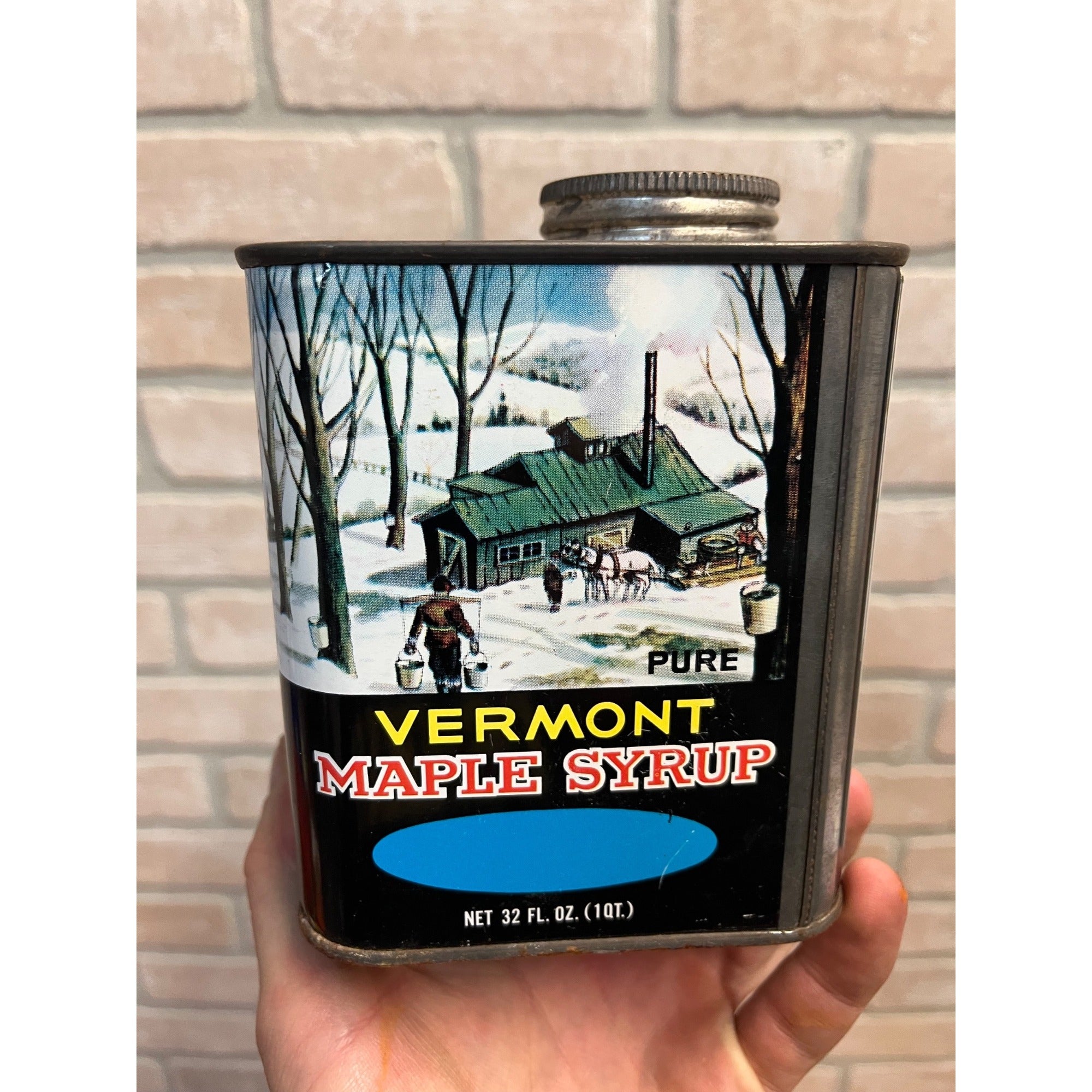 Vintage Vermont Pure Maple Syrup 32oz (1qt) Tin Advertising Can