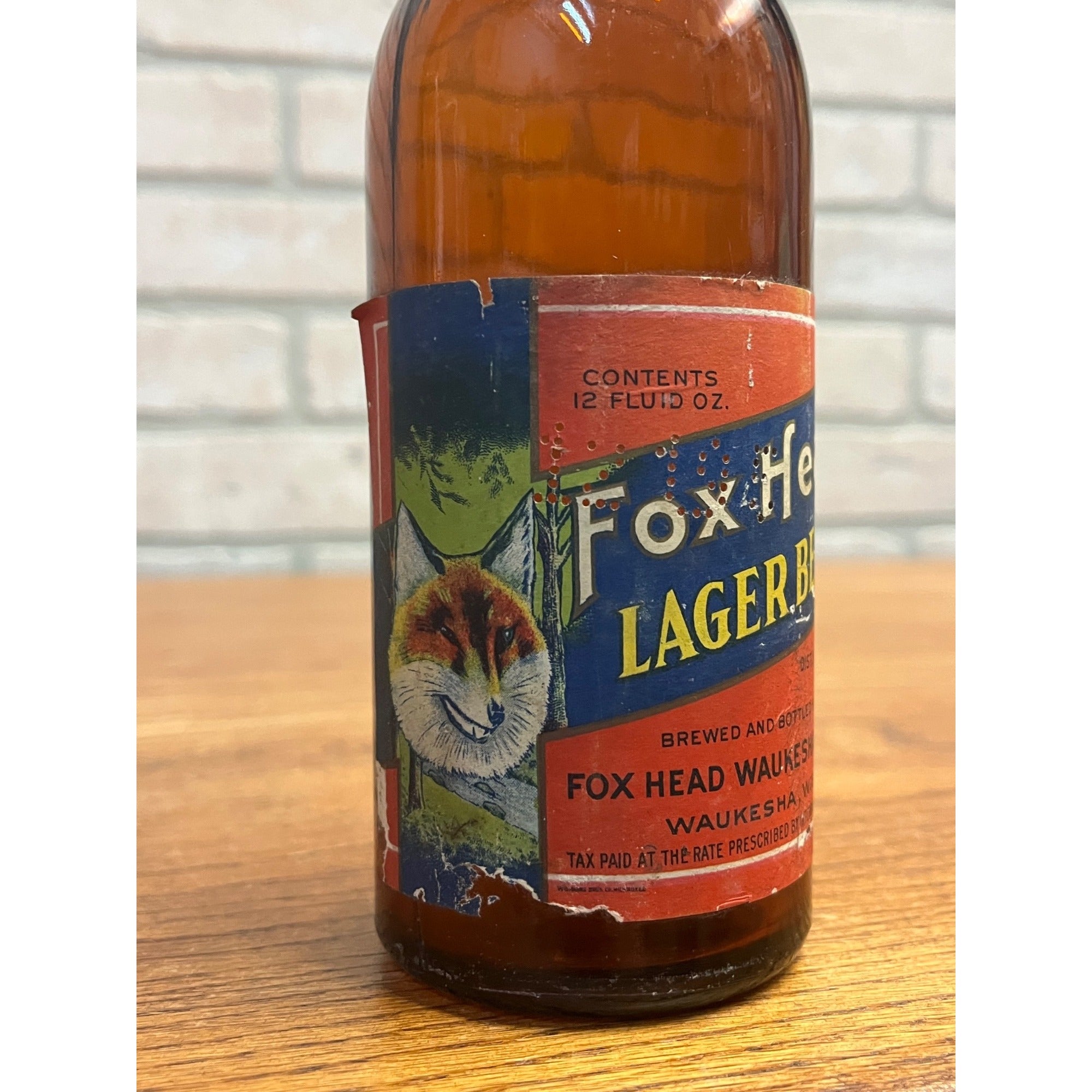 Vintage Fox Head Lager Waukesha IRTP Label Beer Bottle Wisconsin Wis