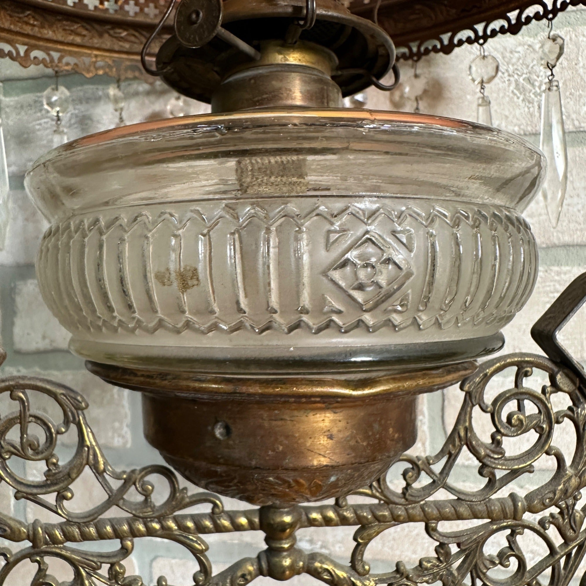 Antique Victorian Hanging Oil Kerosene Lamp w/ Ruby Burmese Shade Uranium Glows!