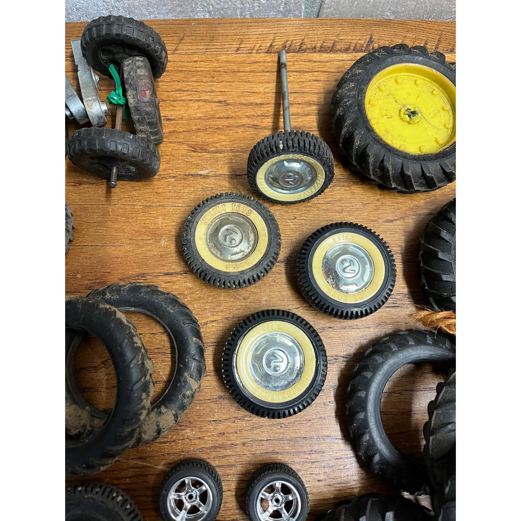 Vintage Toy Tire Wheel Parts Axles Nylint, Ertl, -- Tonka? Buddy L?