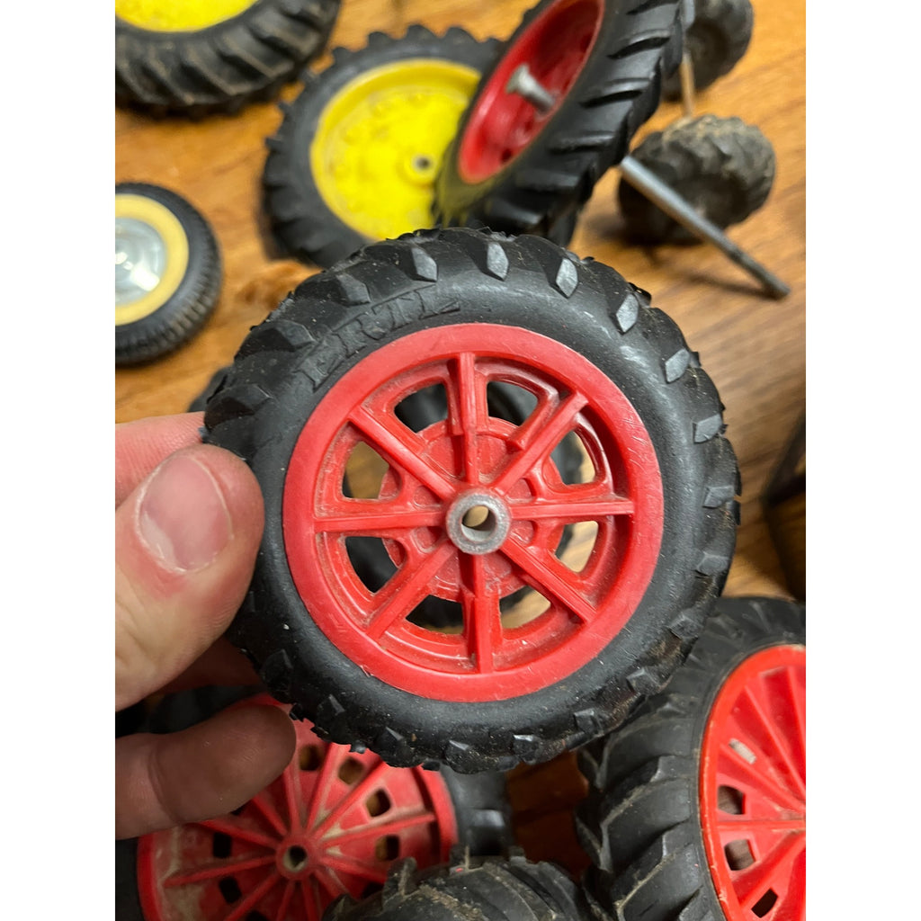 Vintage Toy Tire Wheel Parts Axles Nylint, Ertl, -- Tonka? Buddy L?