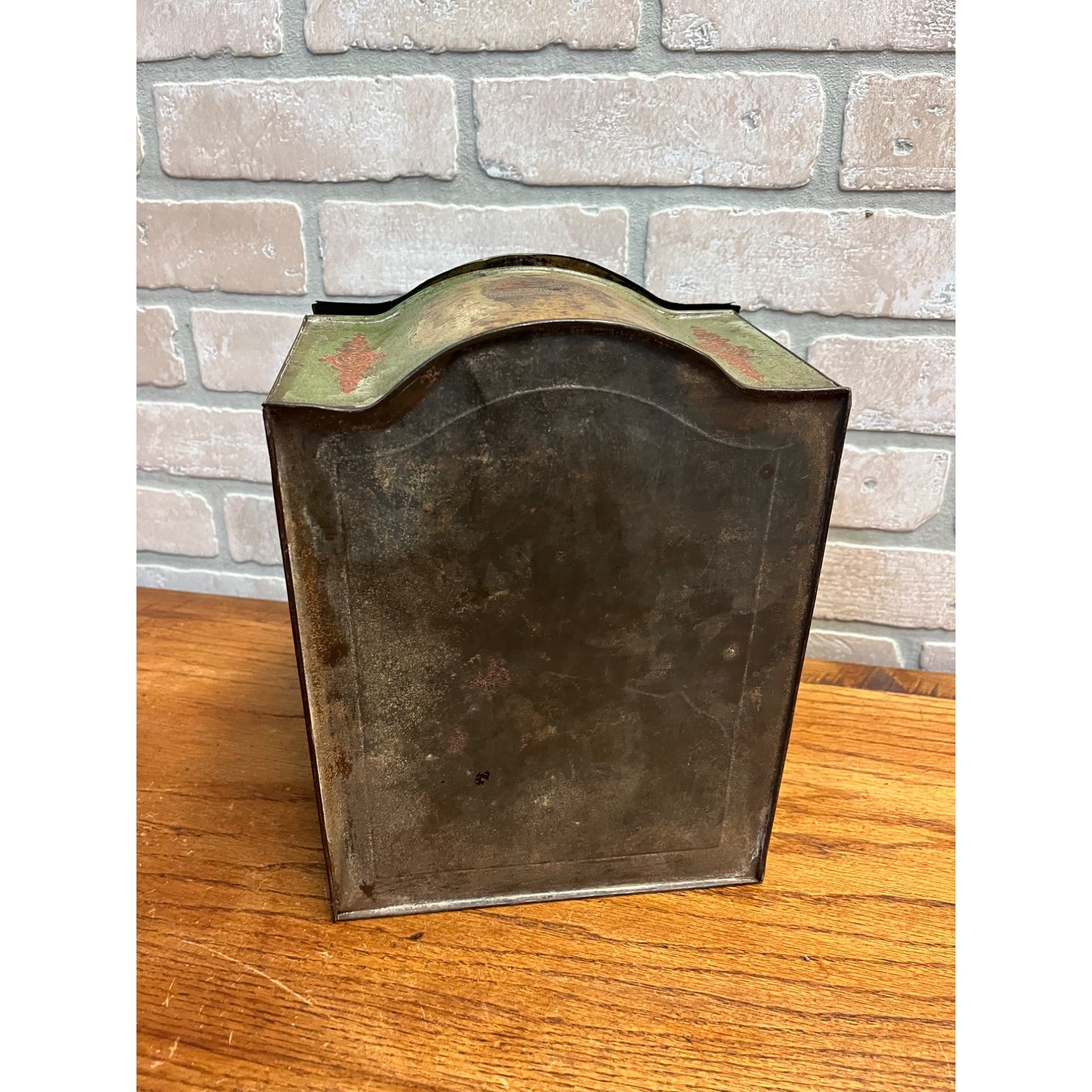 Sweet Cuba Fine Cut Tobacco Spaulding & Merrick Advertising Tobacco Tin Store Display
