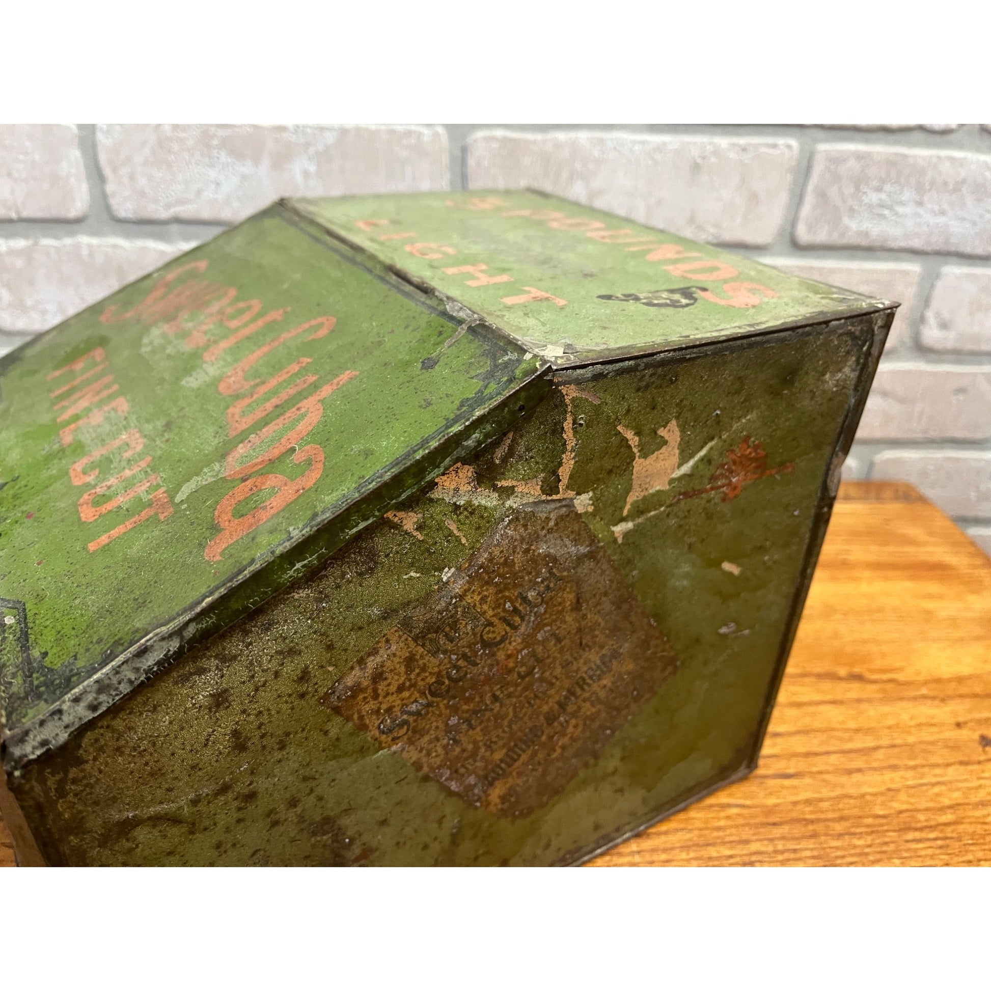 Sweet Cuba Fine Cut Tobacco Spaulding & Merrick Advertising Tobacco Tin Store Display