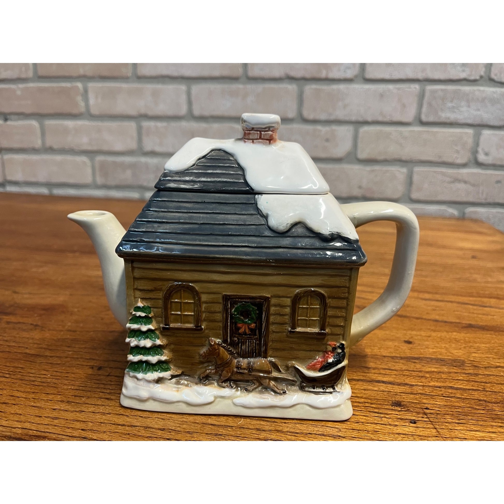 Vintage Otagiri Holiday House Teapot Ceramic Christmas Snow Covered Cabin