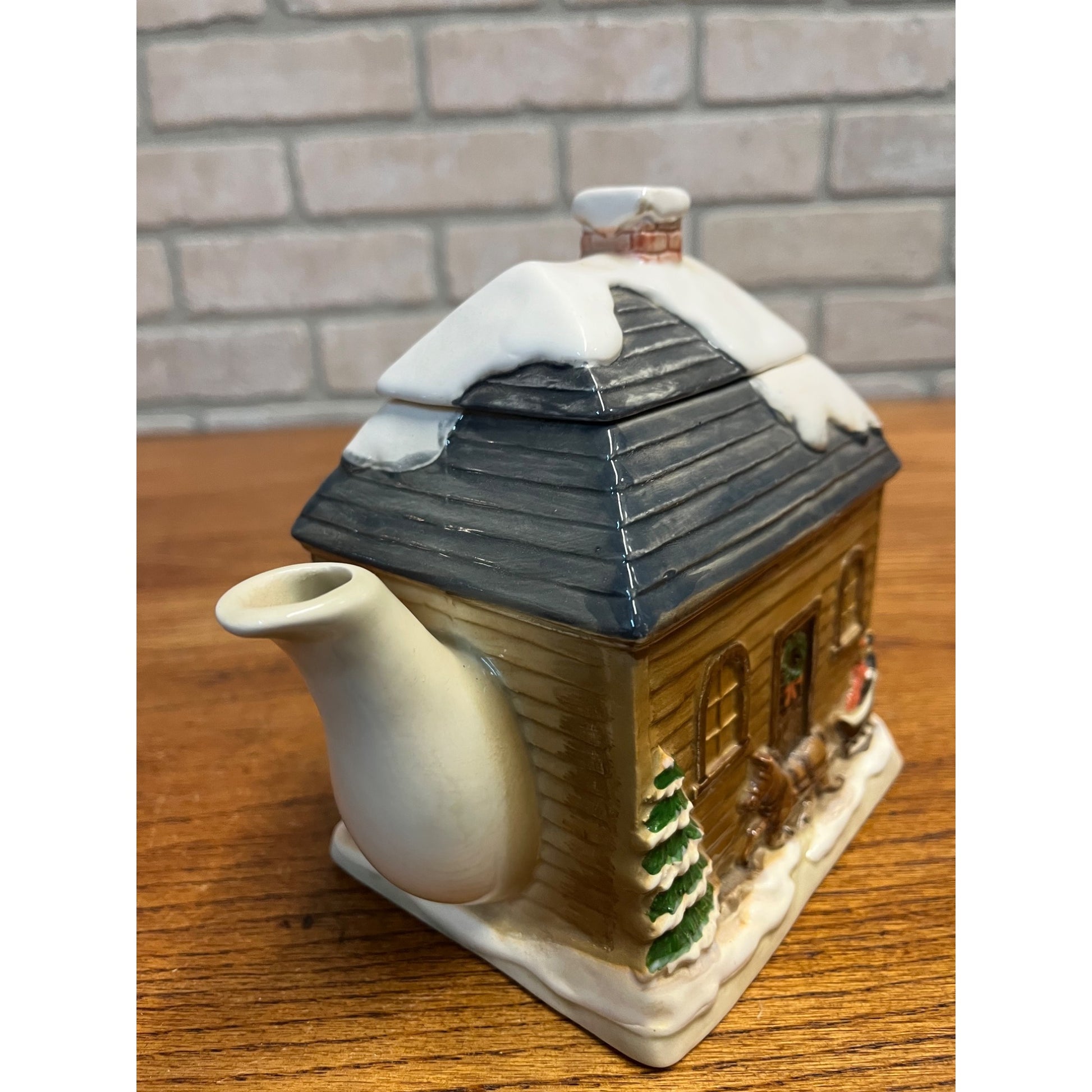 Vintage Otagiri Holiday House Teapot Ceramic Christmas Snow Covered Cabin