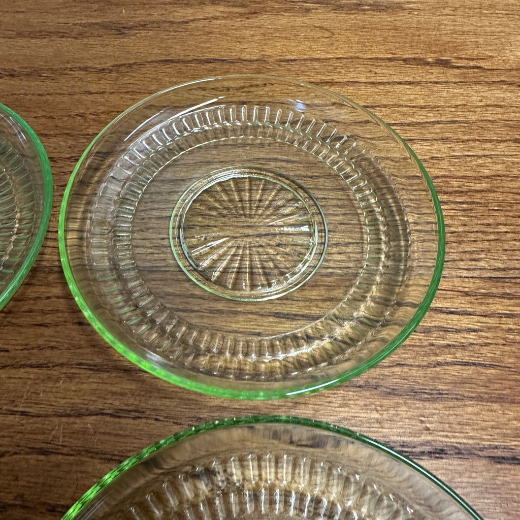 4pc Anchor Hocking Roulette Dessert Tea Cup Saucer Plates Uranium Vasline Depression Glass