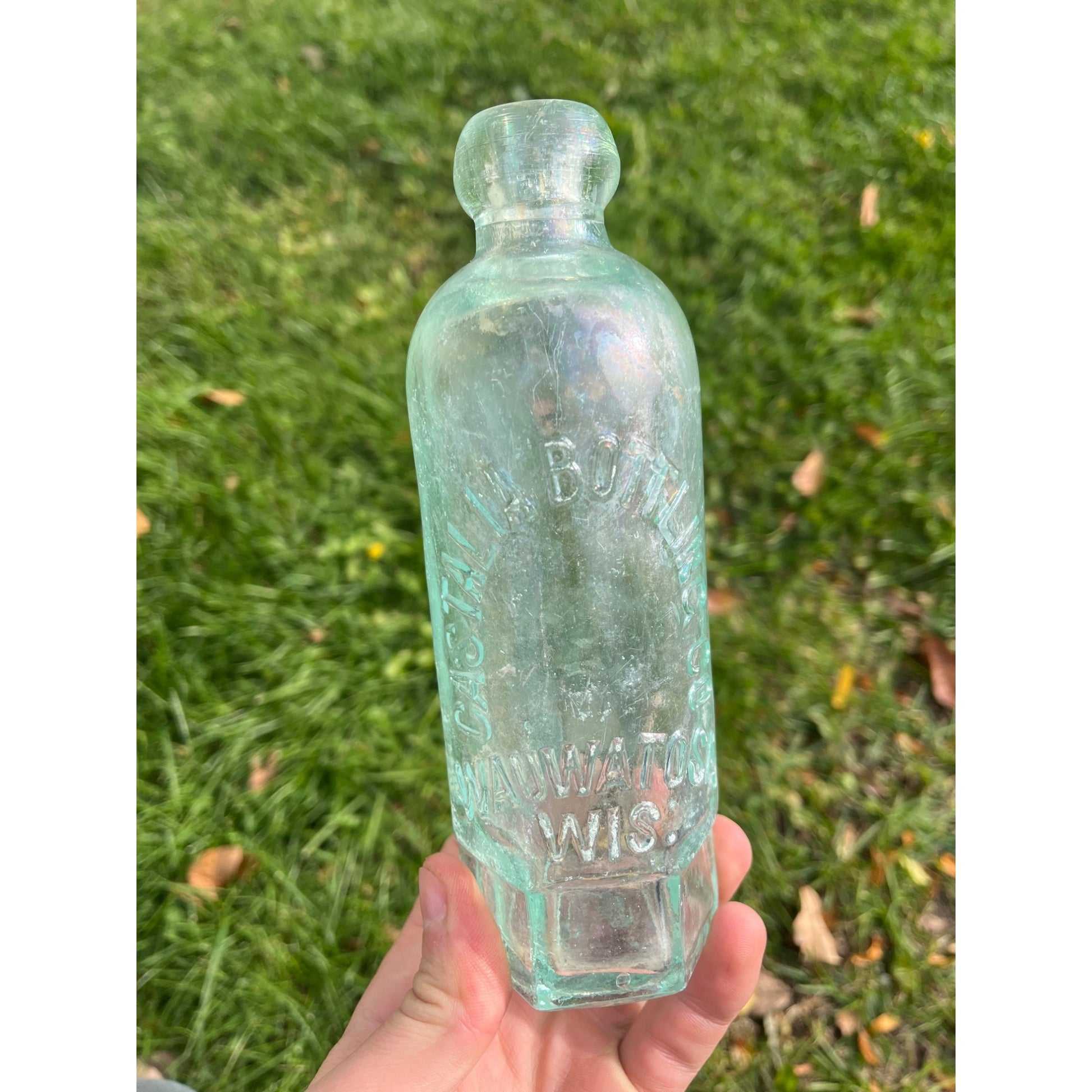 Vintage Castalia Bottling Co. Soda Beer Bottle Wauwatosa Wisconsin Blob Hutch