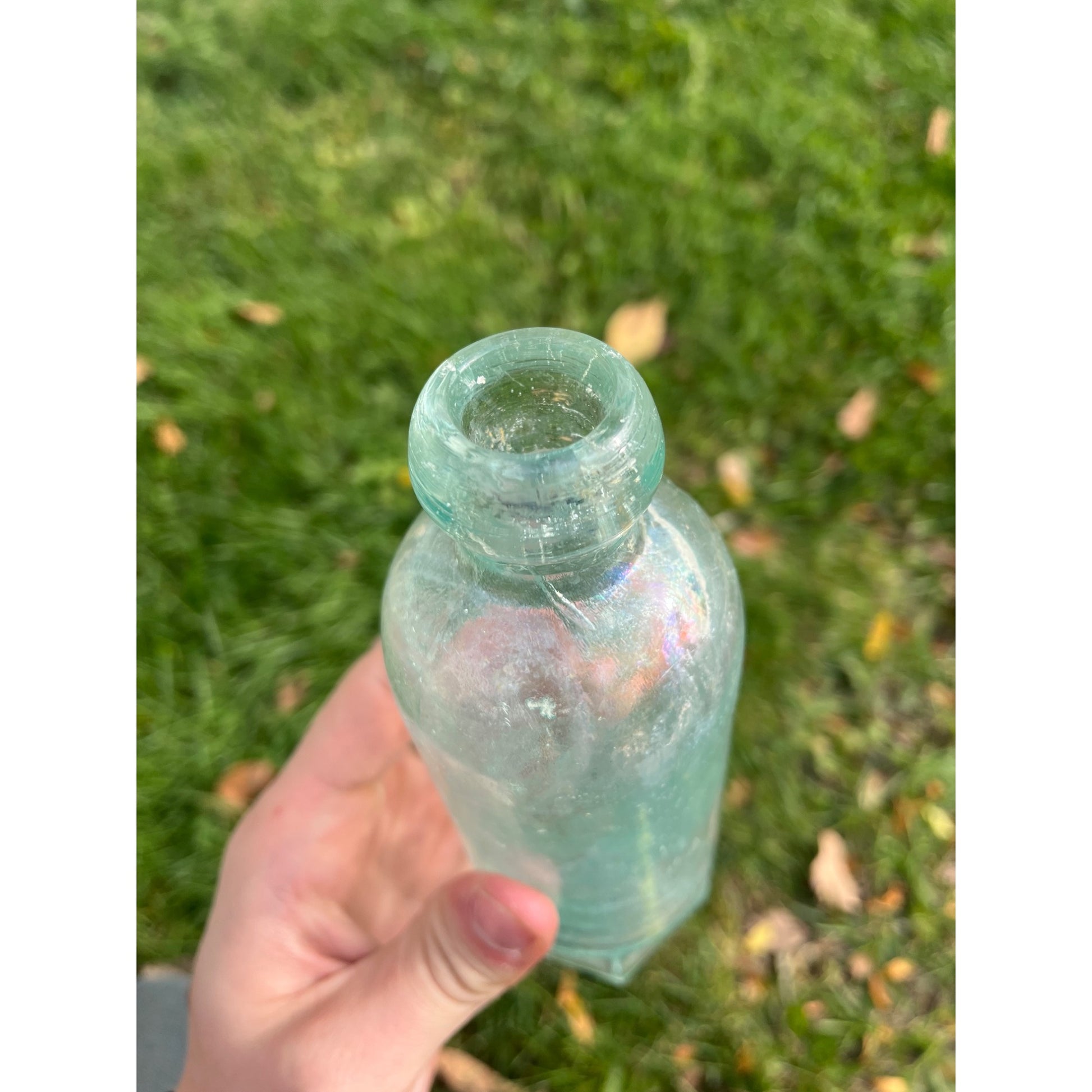 Vintage Castalia Bottling Co. Soda Beer Bottle Wauwatosa Wisconsin Blob Hutch