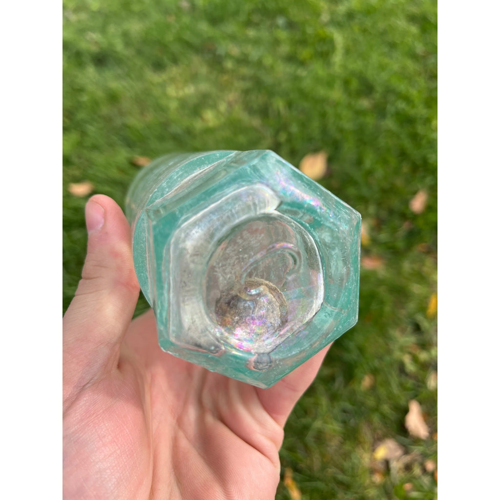 Vintage Castalia Bottling Co. Soda Beer Bottle Wauwatosa Wisconsin Blob Hutch