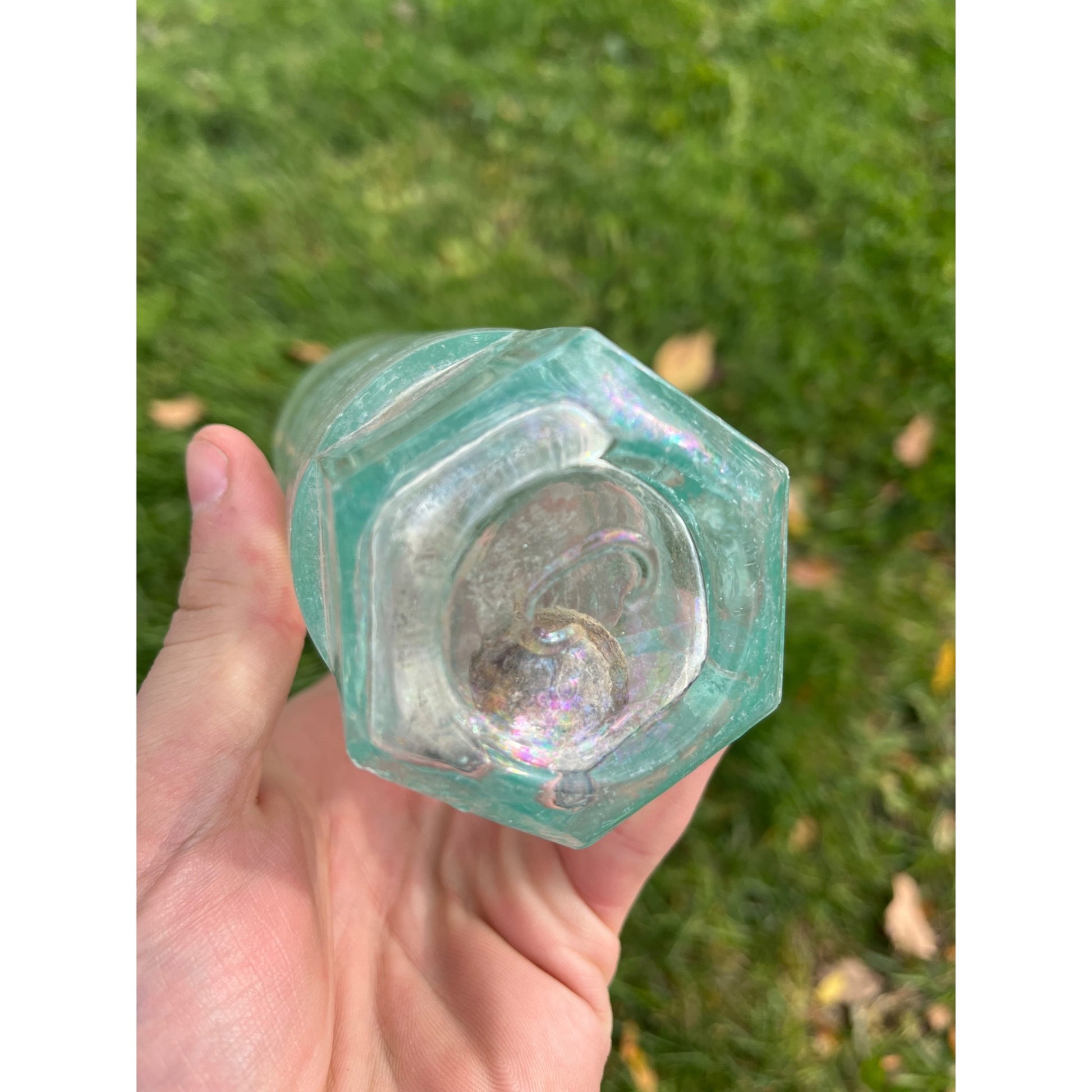 Vintage Castalia Bottling Co. Soda Beer Bottle Wauwatosa Wisconsin Blob Hutch