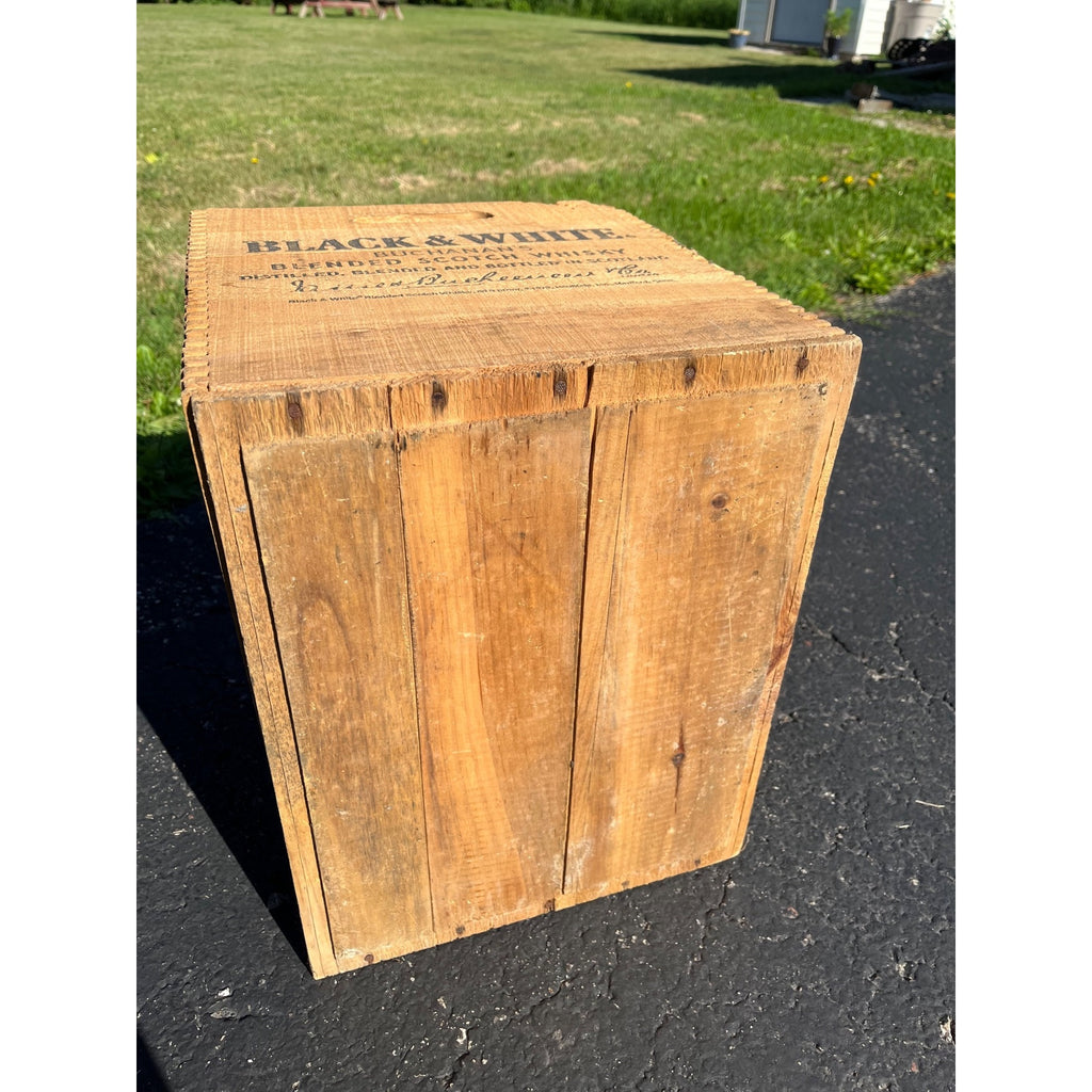 Vintage Black & White Blended Scotch Whisky Wooden Advertising Crate Wood